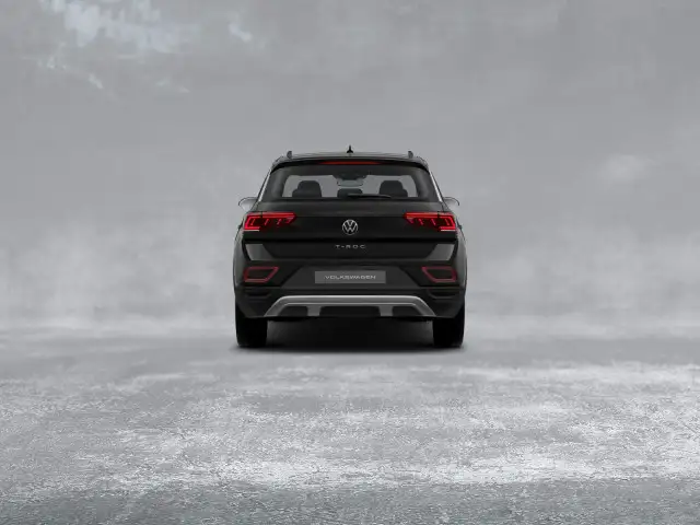 Volkswagen T-Roc view 7