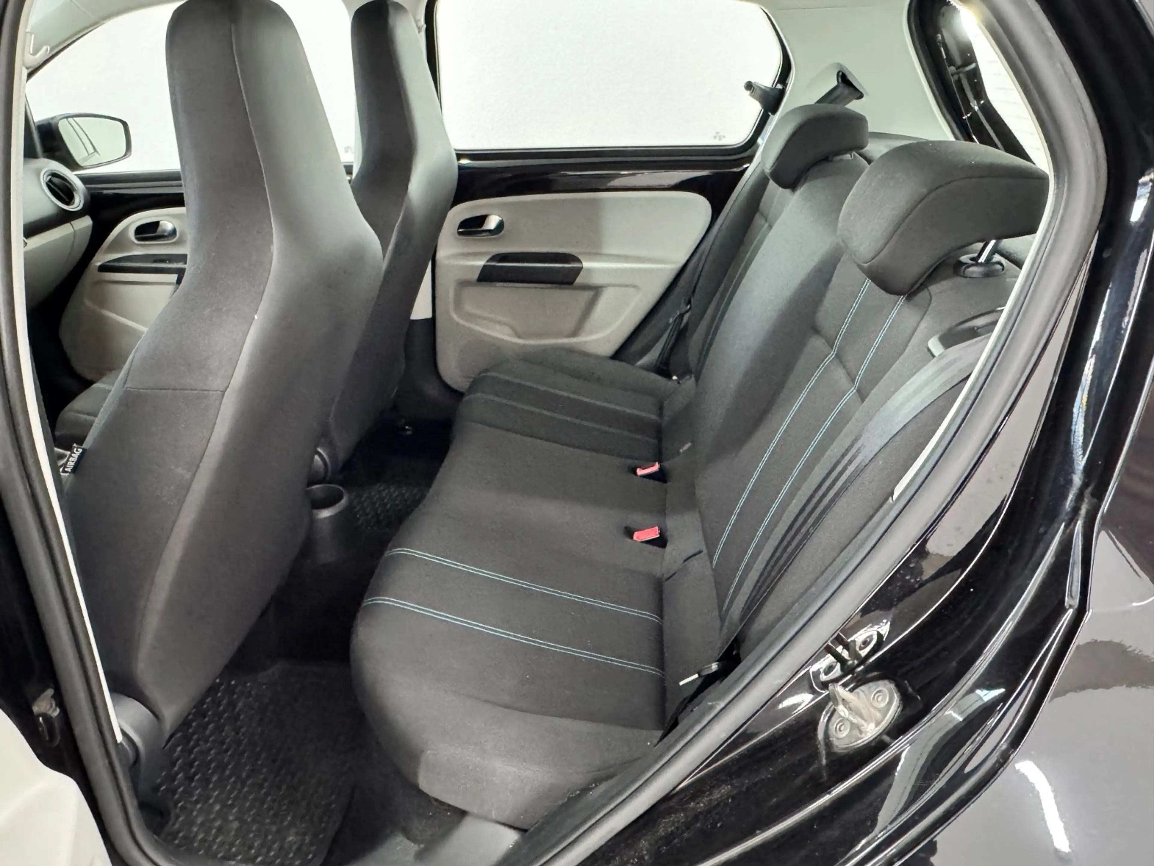 SEAT Mii Style *4-TÜR*NAVI*TEMP*SHZ*ALLWETTER* — photo 12