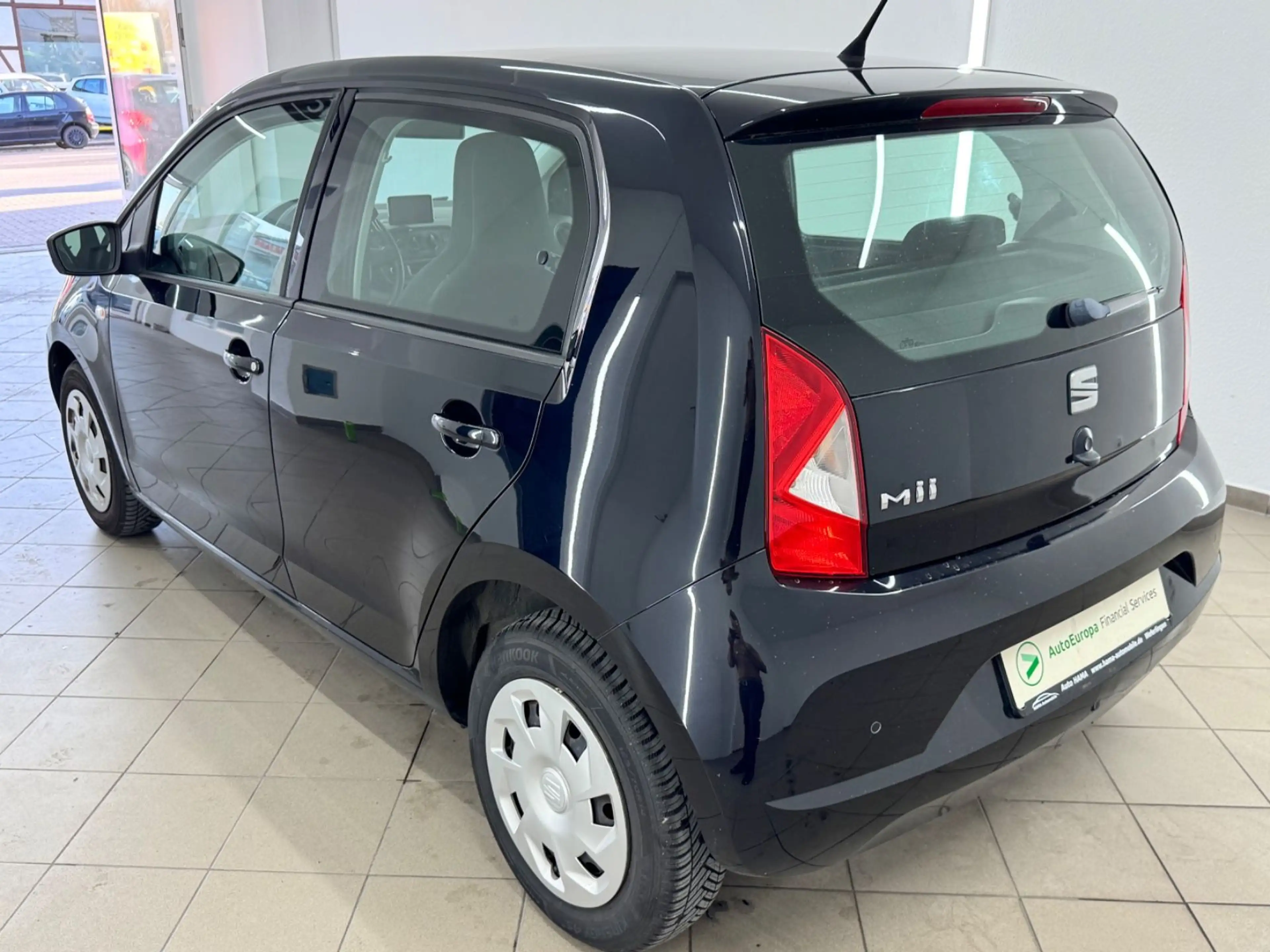 SEAT Mii Style *4-TÜR*NAVI*TEMP*SHZ*ALLWETTER* — photo 6