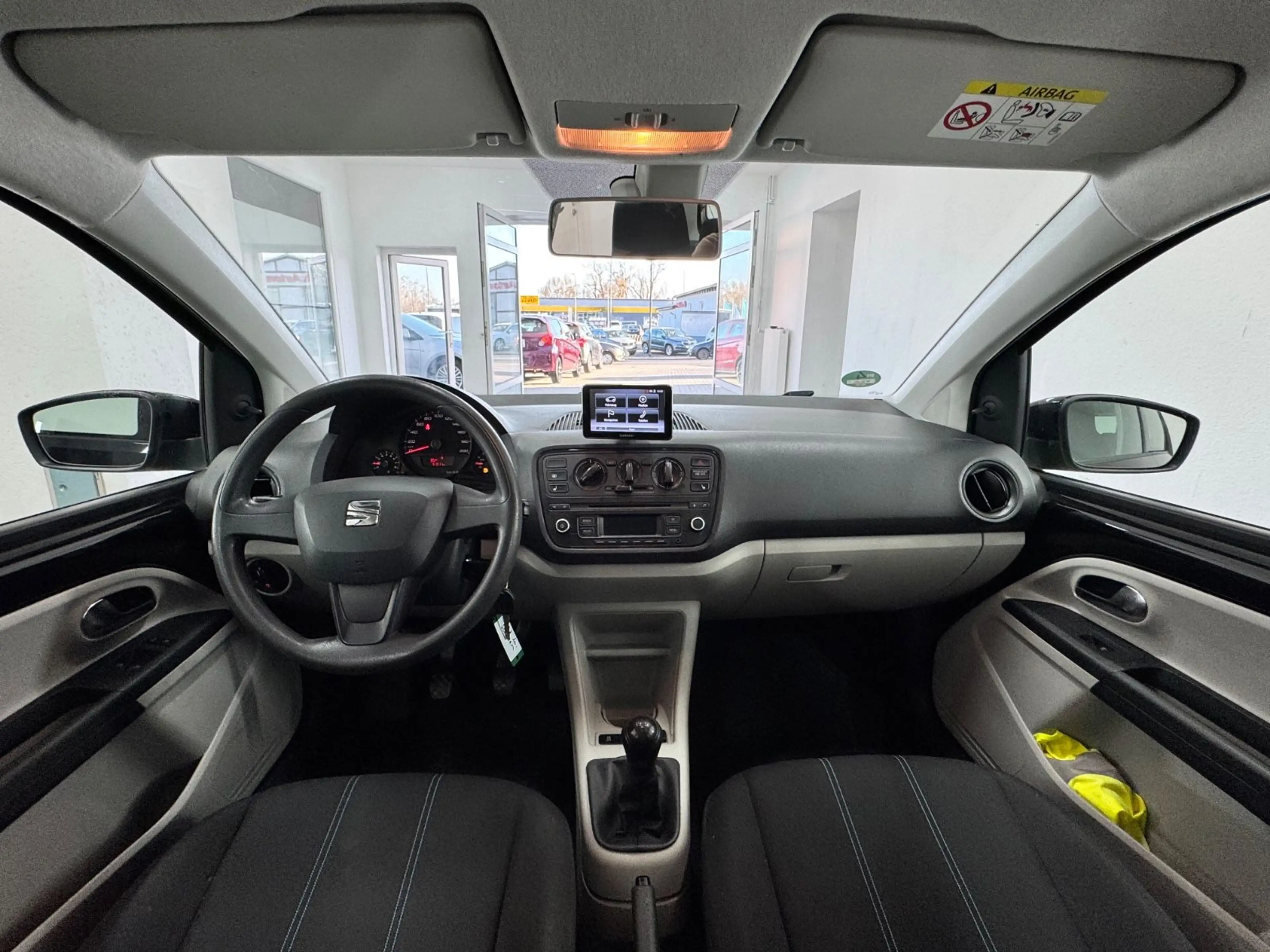 SEAT Mii Style *4-TÜR*NAVI*TEMP*SHZ*ALLWETTER* — photo 13