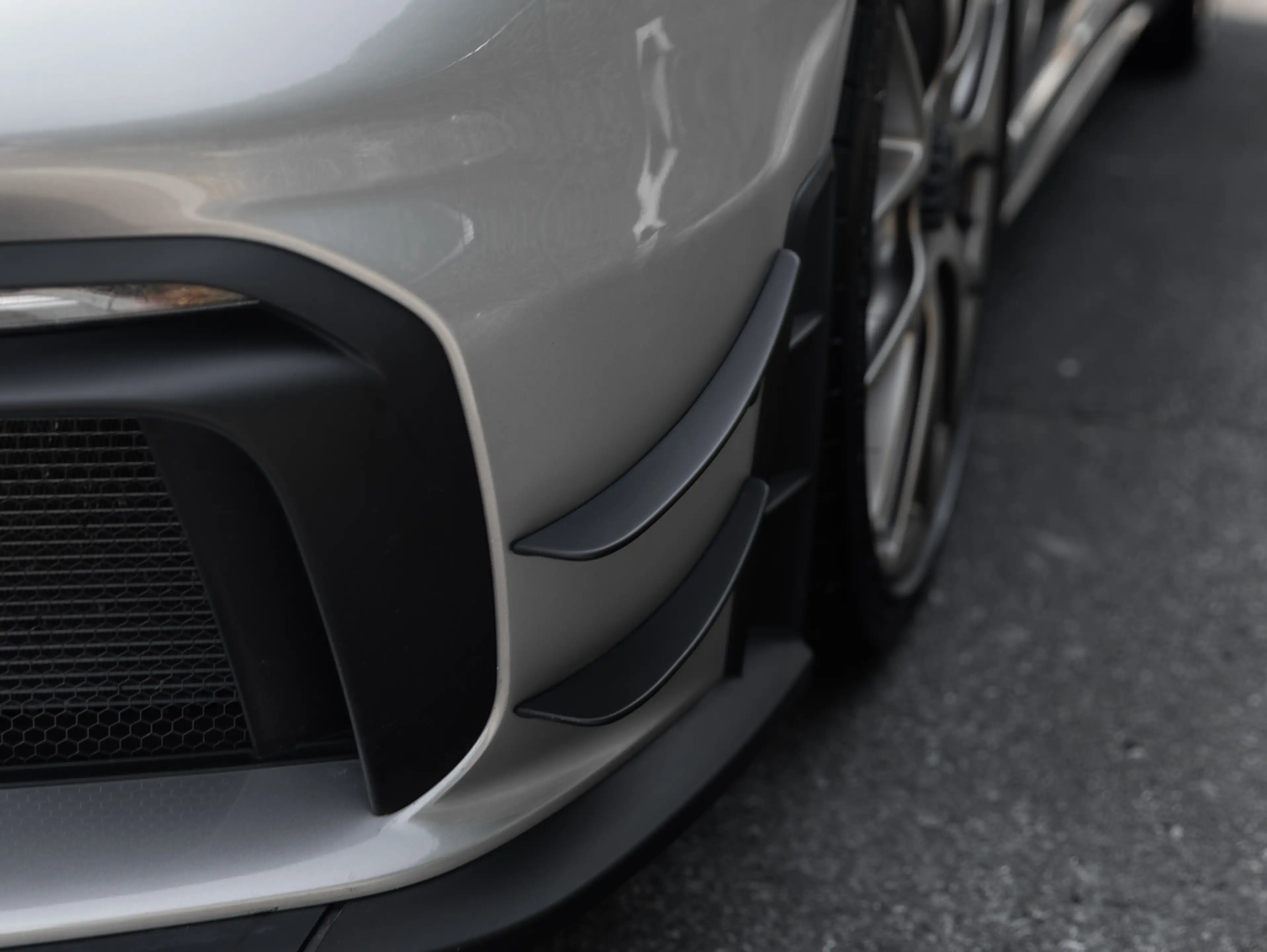Porsche Cayman 718 GT4 RS WEISSACH - FULL MANTHEY RACING KIT’ — photo 13