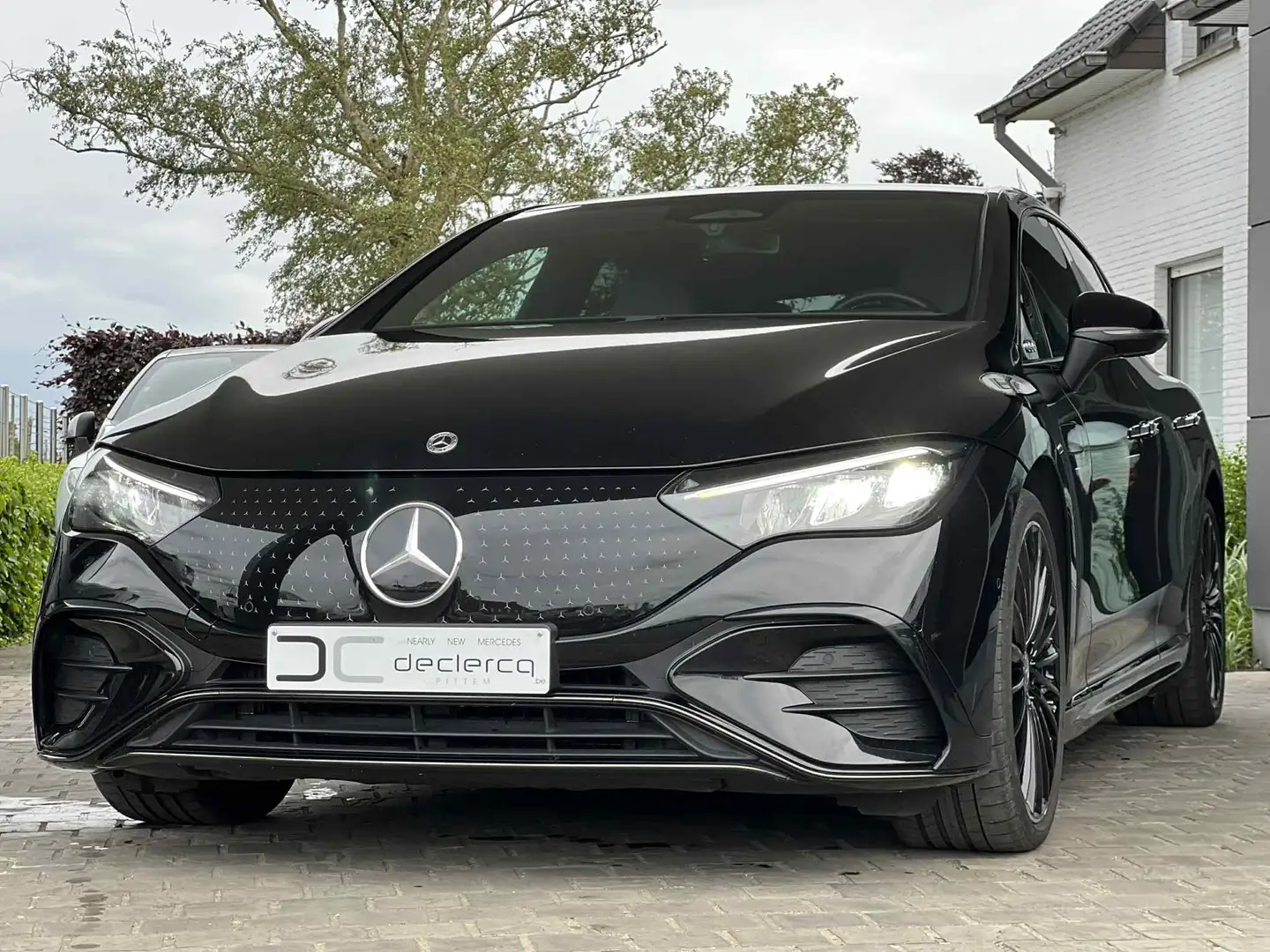 Mercedes-Benz EQE 350 300 AMG 2023 airmatic trekhaak camera nightpakket Noir - 1