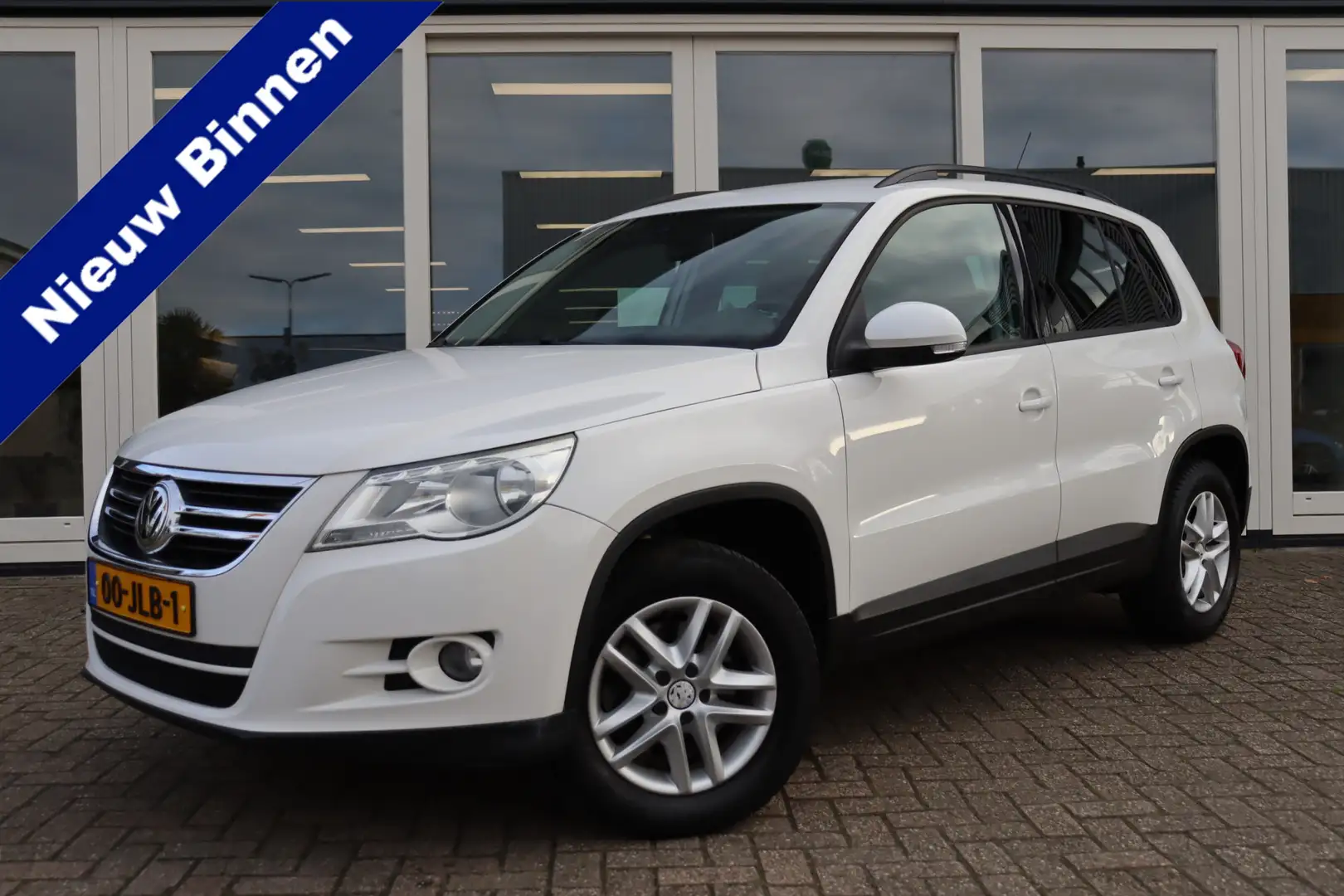 Volkswagen Tiguan 1.4 TSI Comfort&Design, Cruise Control, Airco, Tre Weiß - 1