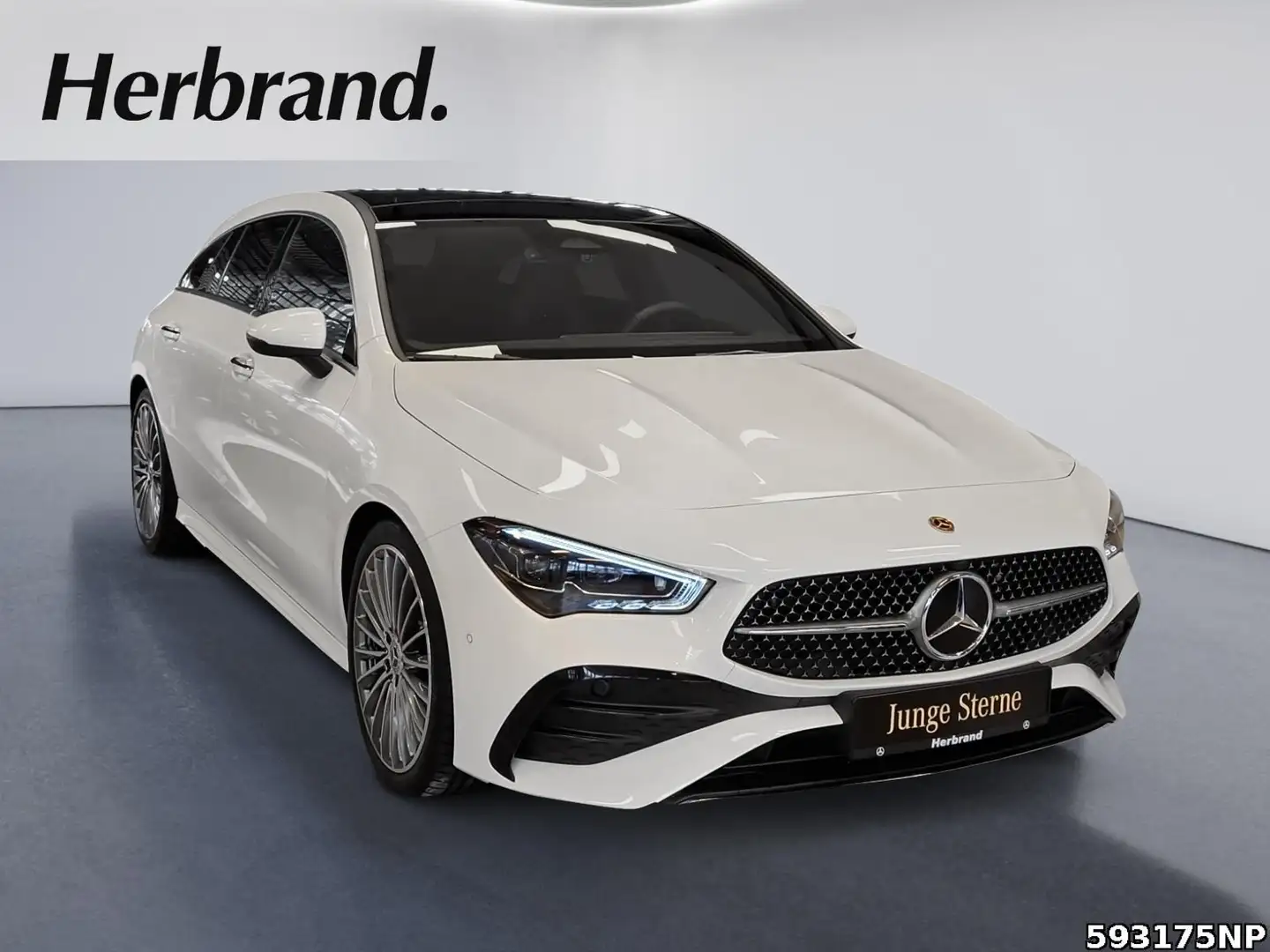Mercedes-Benz CLA 200 d AMG AHK Pano MULTIBEAM DISTRONIC Weiß - 2