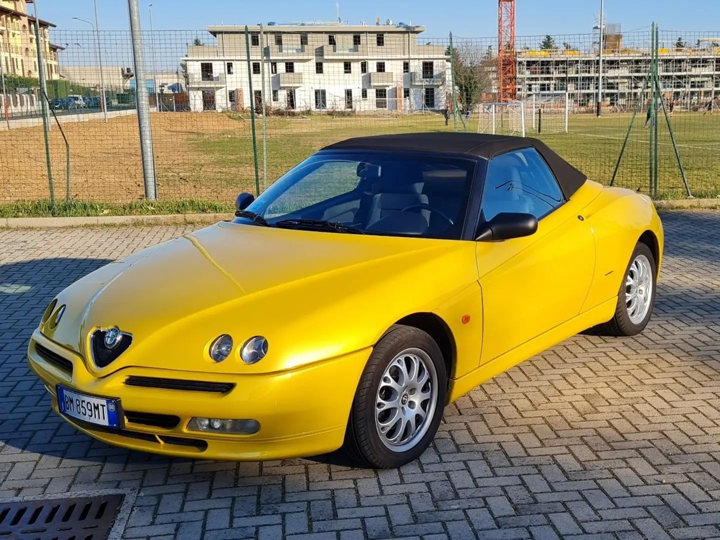 Alfa Romeo Spider 1.8 ts 16v Jaune - 1