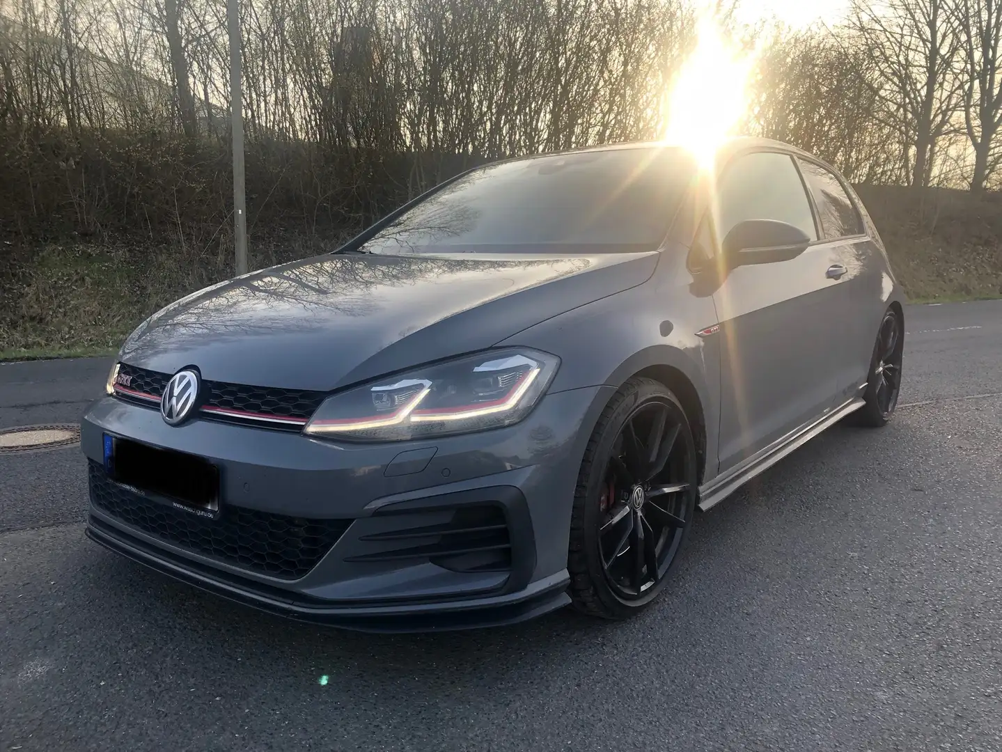 Volkswagen Golf GTI Golf VII 3-Türer TCR 2.0 TSI OPF DSG Grau - 1