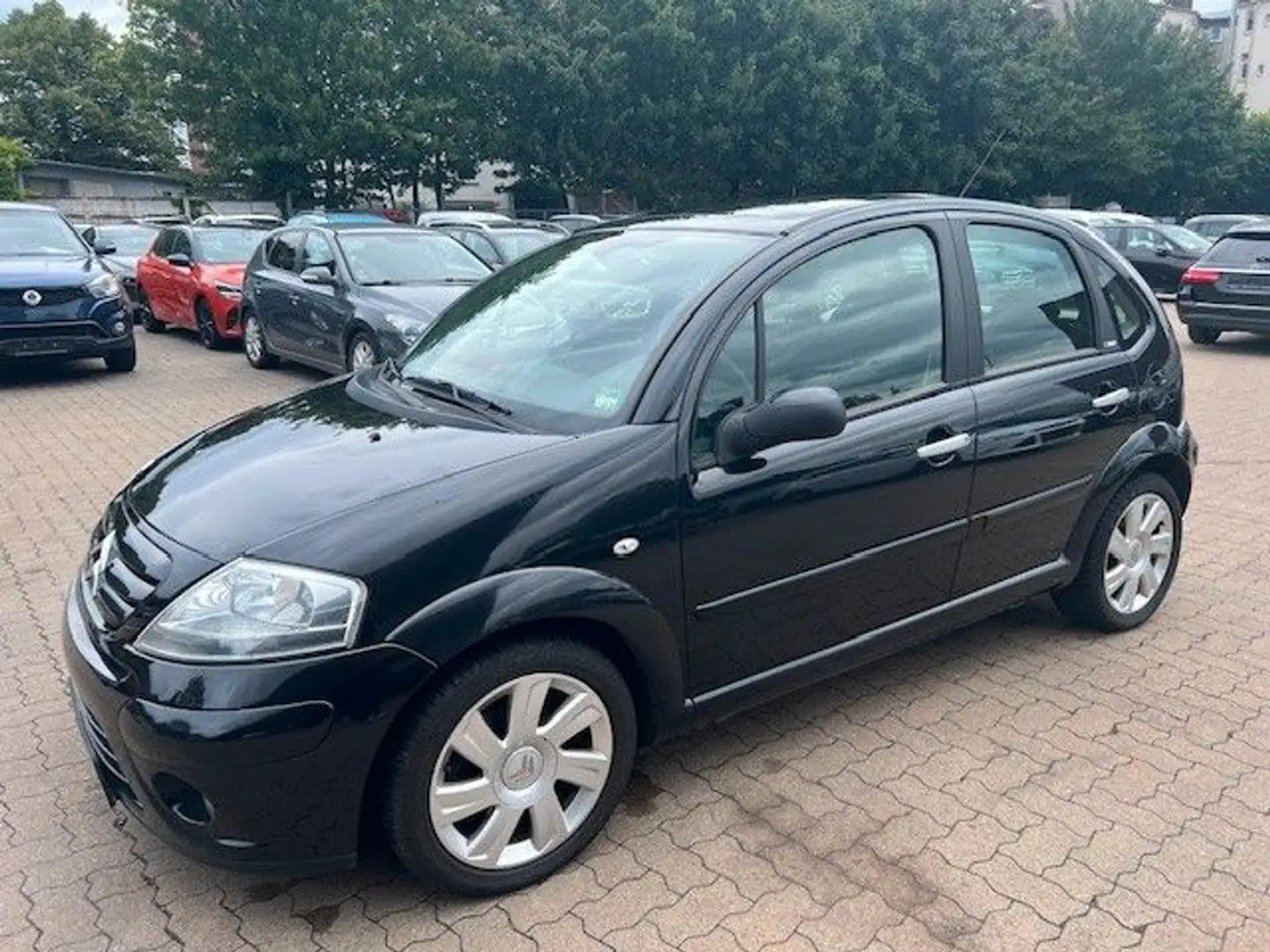 Citroen C3 HDi 110 FAP  Exclusive Schwarz - 1
