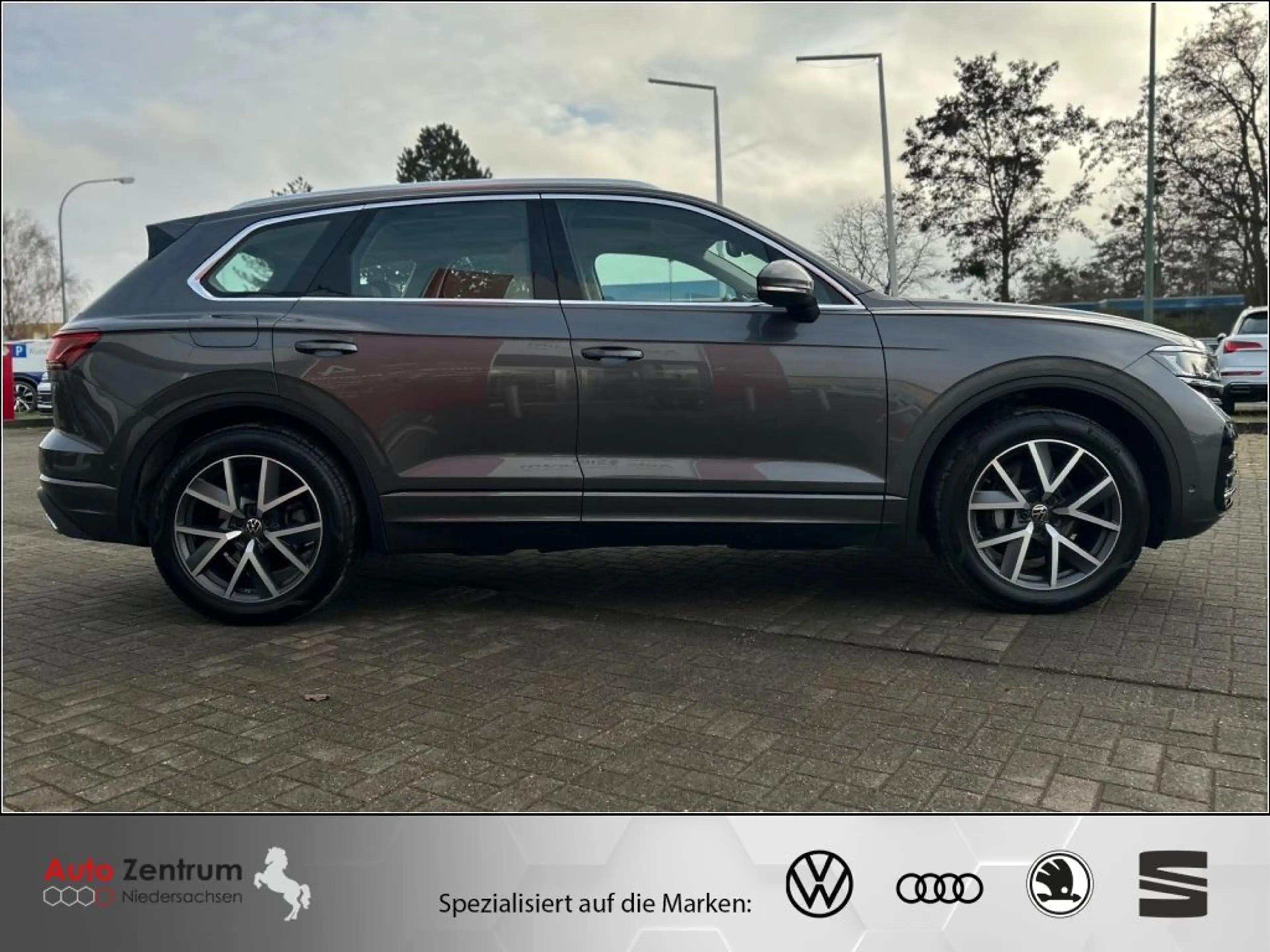 Volkswagen Touareg 3.0 V6 TDI Beige DYNAUDIO Allradlenkung PANO HuD — photo 5