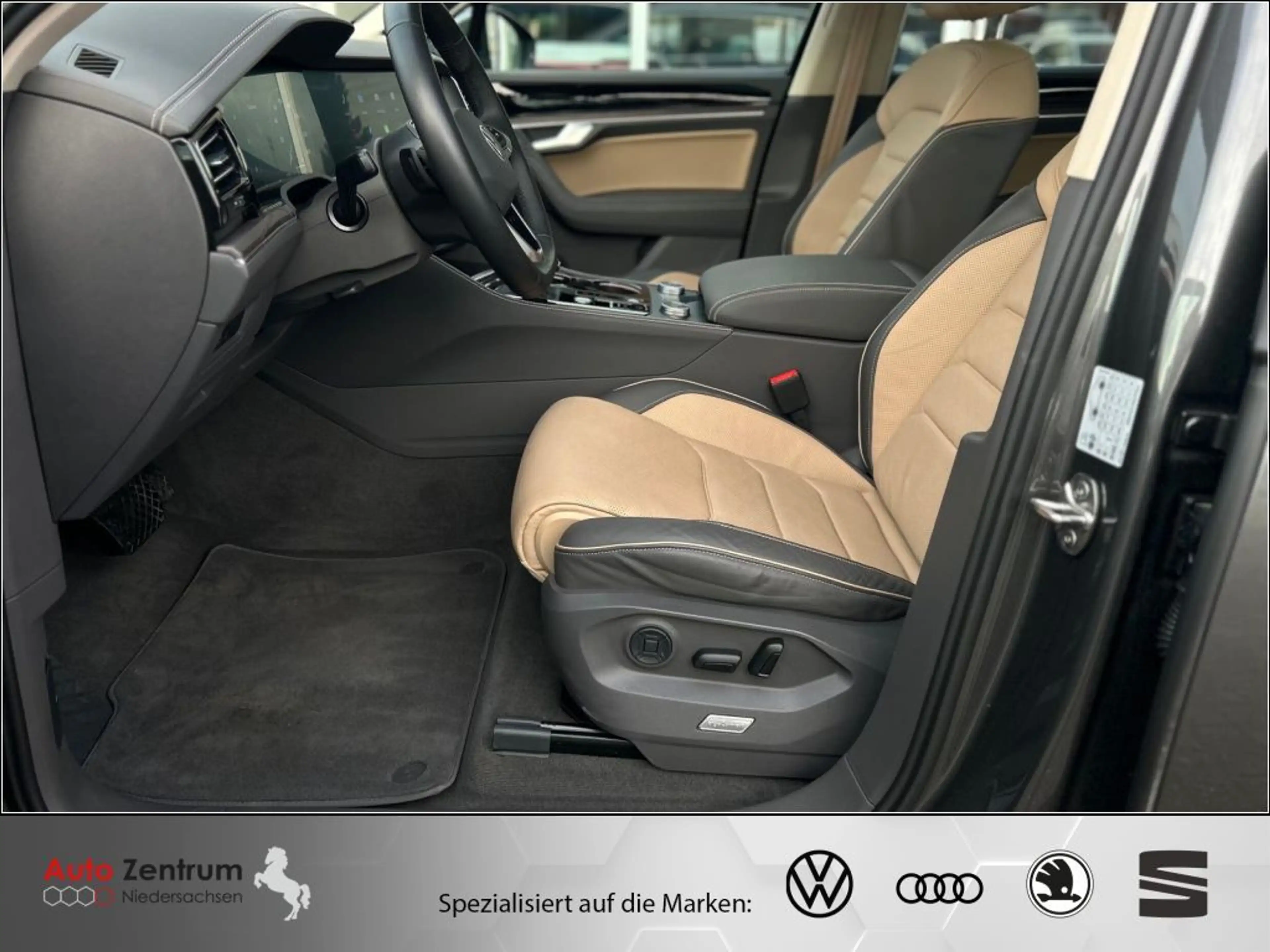Volkswagen Touareg 3.0 V6 TDI Beige DYNAUDIO Allradlenkung PANO HuD — photo 13