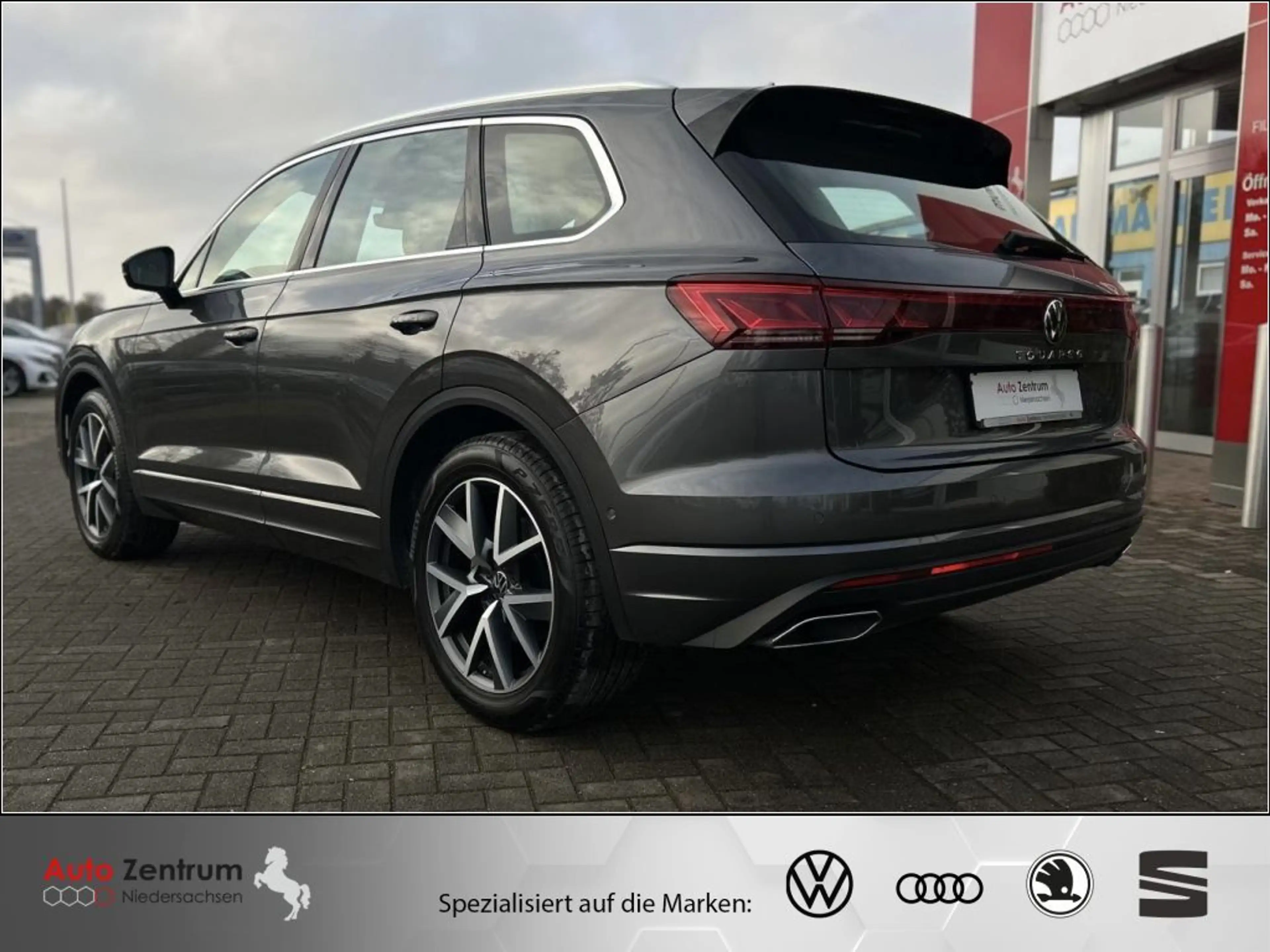 Volkswagen Touareg 3.0 V6 TDI Beige DYNAUDIO Allradlenkung PANO HuD — photo 9