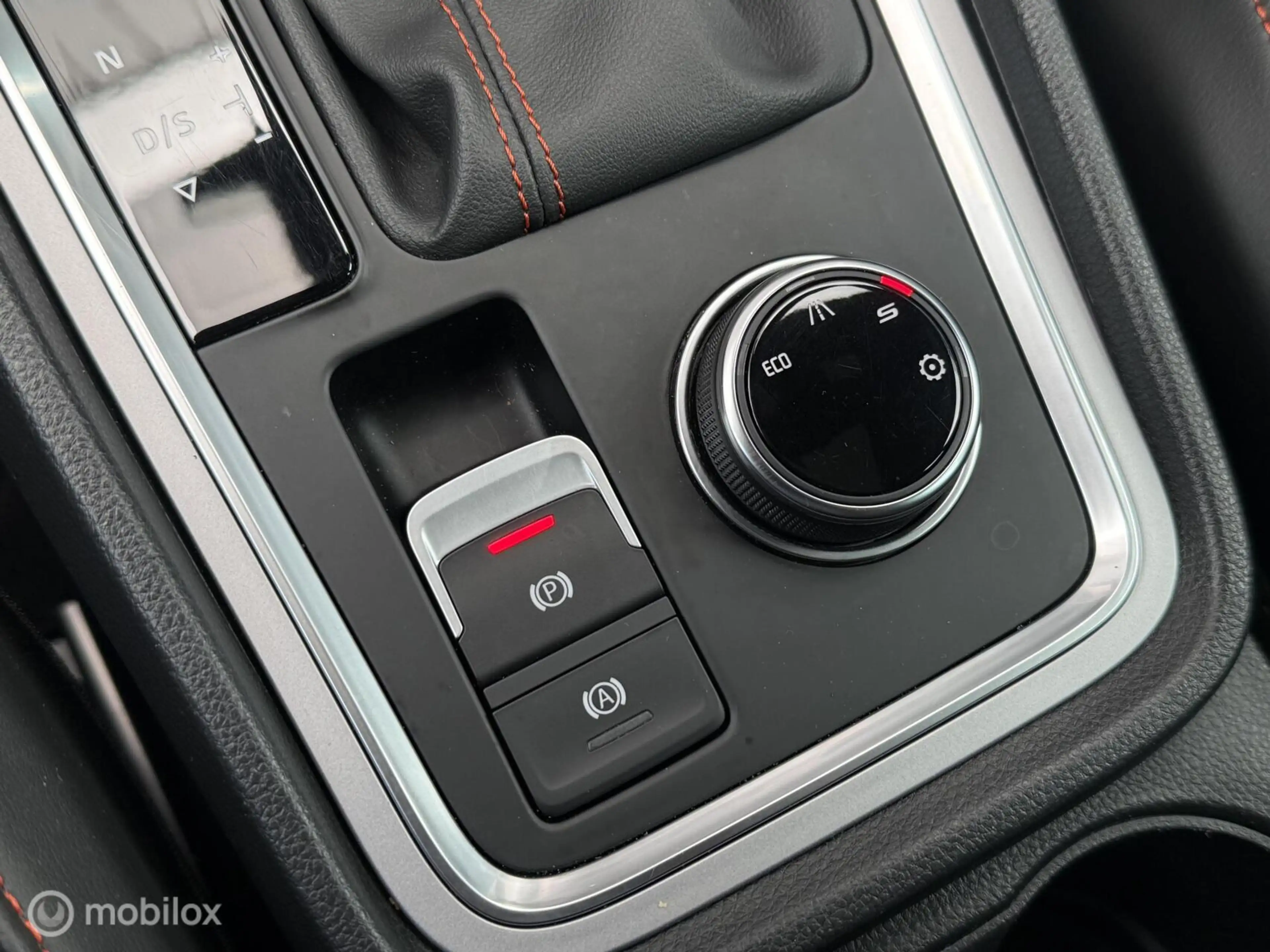 SEAT Ateca 1.5 TSI FR Panodak Virtual Navi Carplay 360 Camera — photo 35