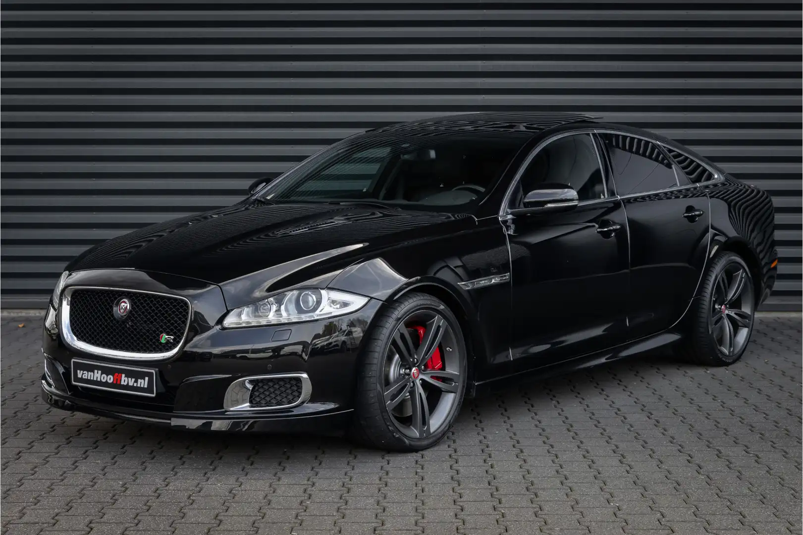 Jaguar XJR 5.0 V8 SC - Ultimate Black Negro - 1