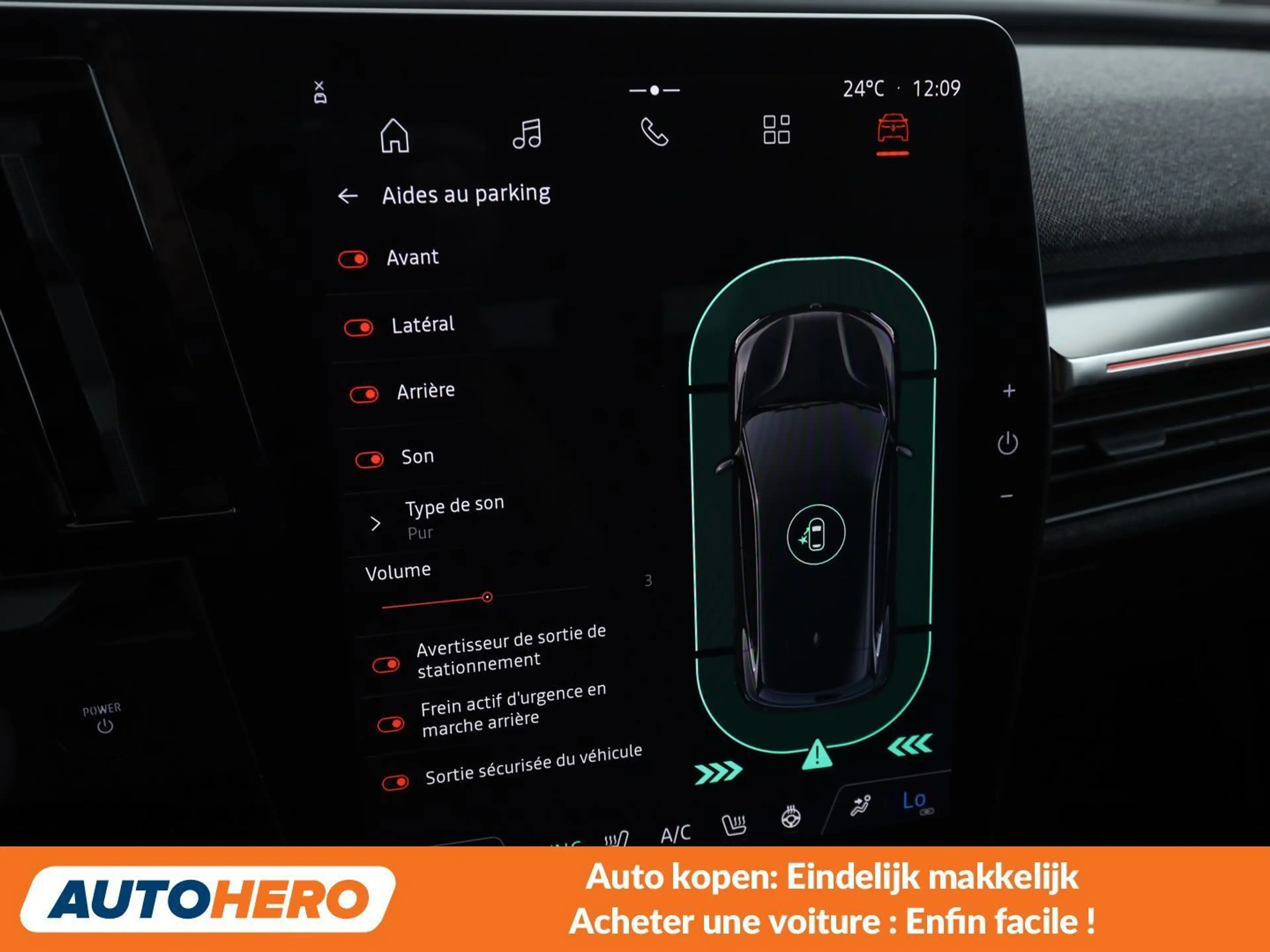 Renault Megane E-Tech EV60 Techno — photo 10