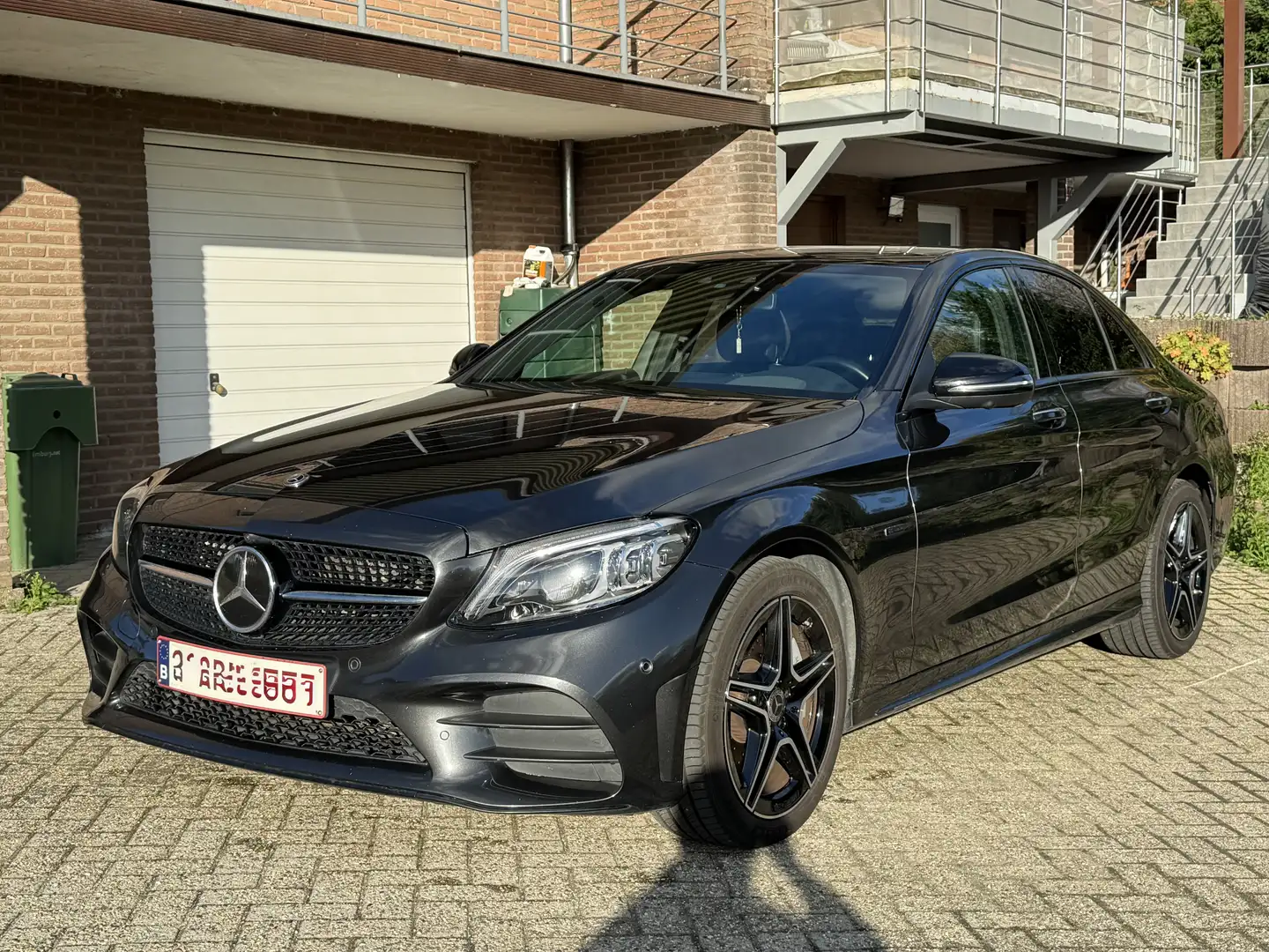 Mercedes-Benz C 300 de 9G-TRONIC AMG Line Grijs - 1