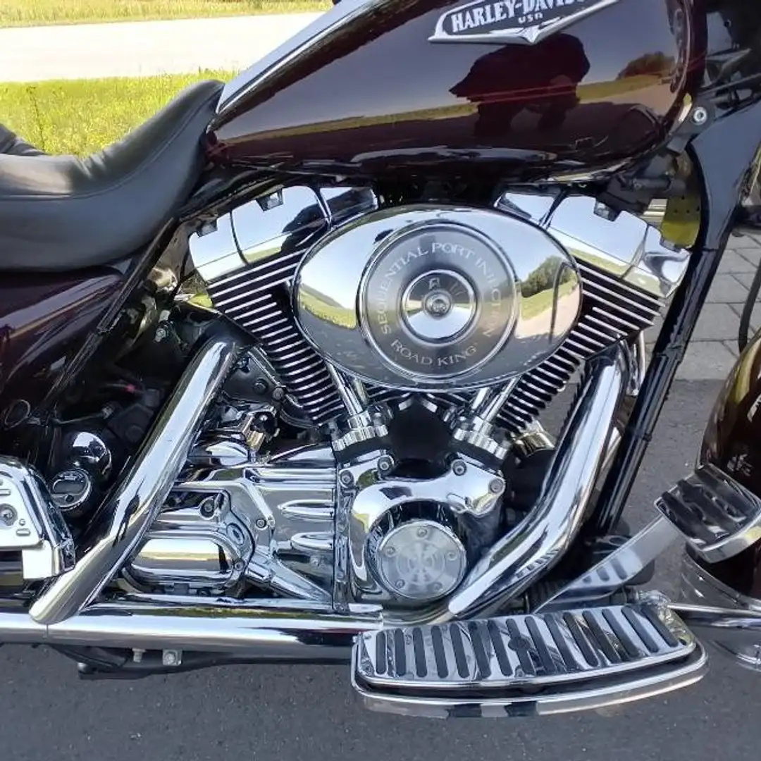 Harley-Davidson Road King FLHRC - 1