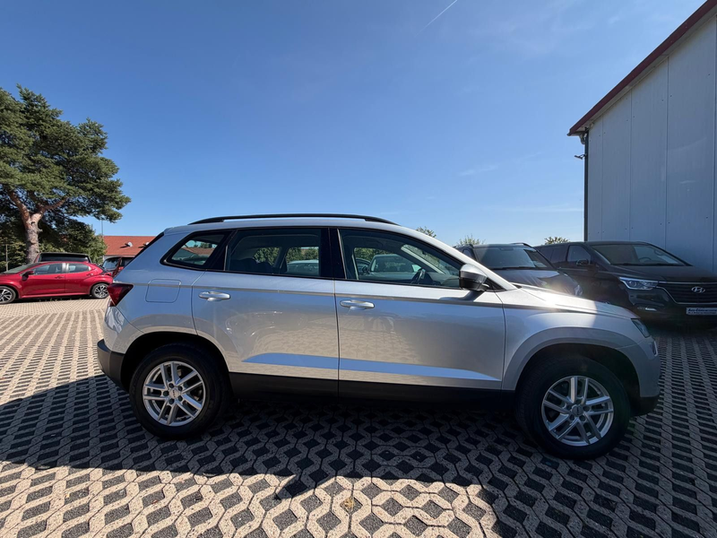 Skoda Karoq Active PDC/KLIMA/CARPLAY/TEMPO — photo 8