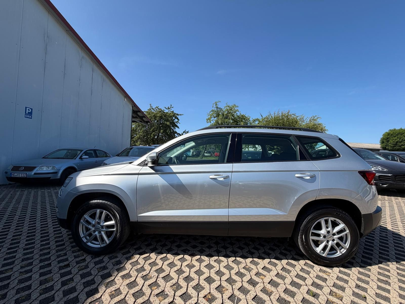 Skoda Karoq Active PDC/KLIMA/CARPLAY/TEMPO — photo 2