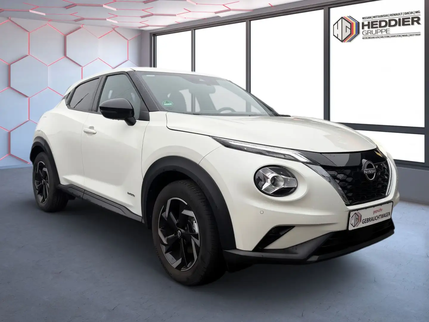 Nissan Juke 1.6 Hybrid N-Connecta Hybrid Weiß - 2