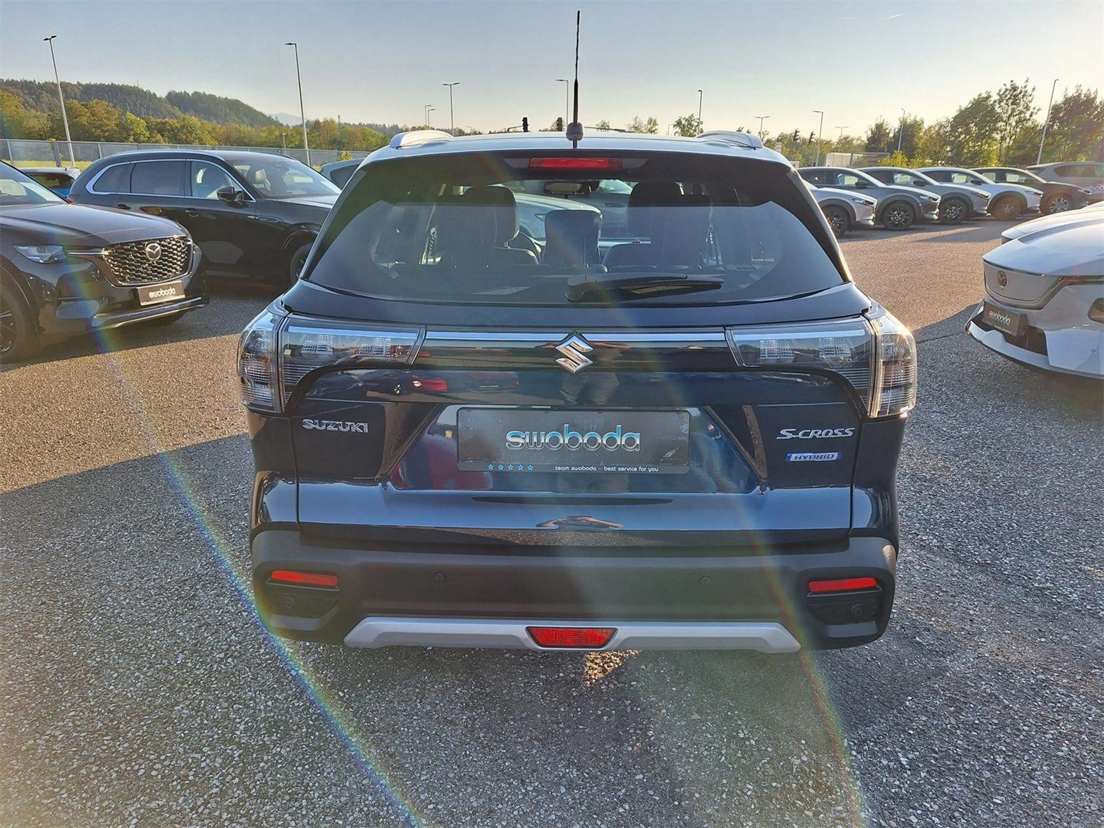 Suzuki SX4 S-Cross S-Cross 1,4 GL+ DITC Hybrid ALLGRIP flash — photo 4