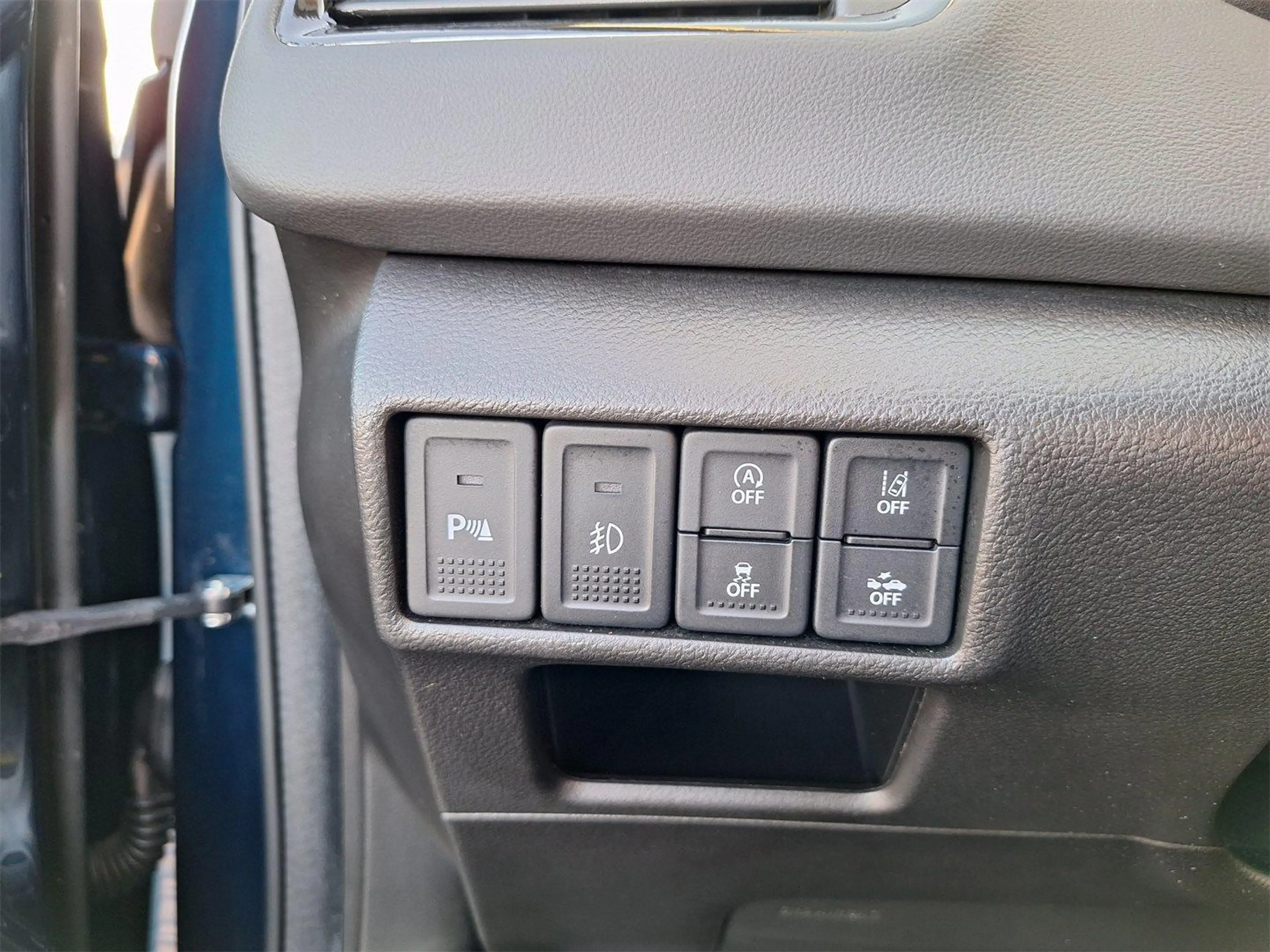 Suzuki SX4 S-Cross S-Cross 1,4 GL+ DITC Hybrid ALLGRIP flash — photo 12