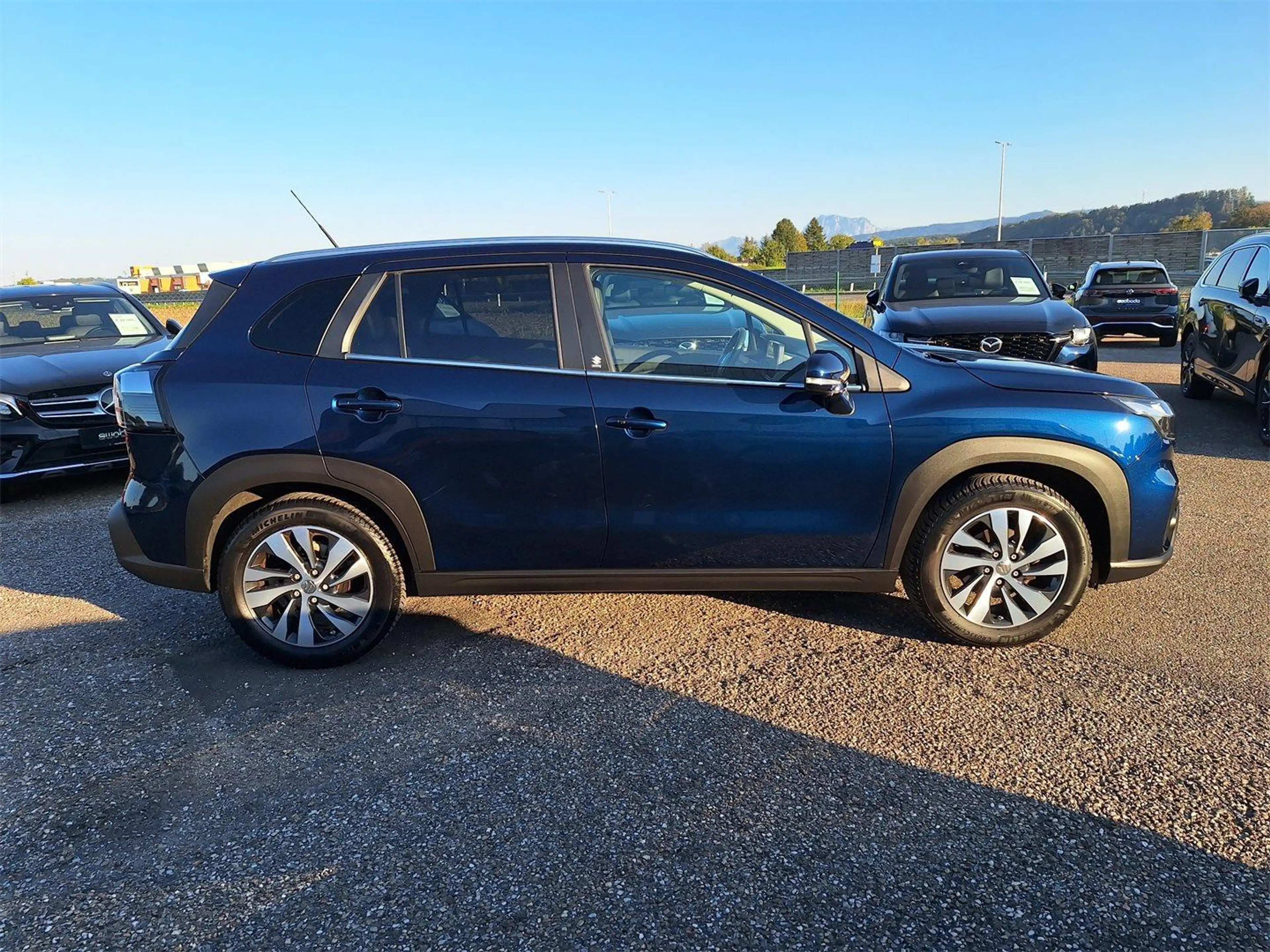 Suzuki SX4 S-Cross S-Cross 1,4 GL+ DITC Hybrid ALLGRIP flash — photo 7