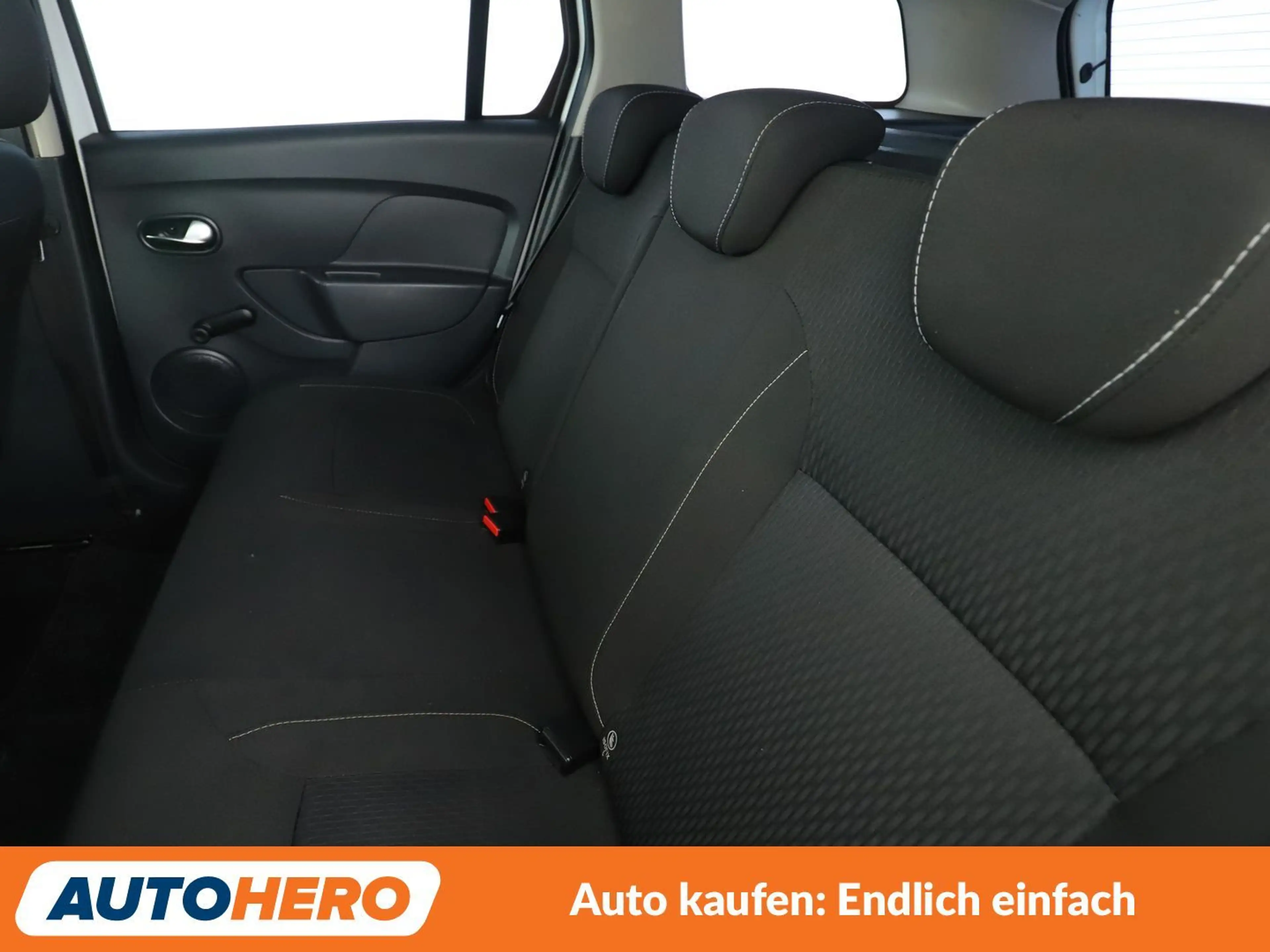 Dacia Logan 1.0 SCe Comfort *TEMPO*KLIMA*GARANTIE* — photo 14