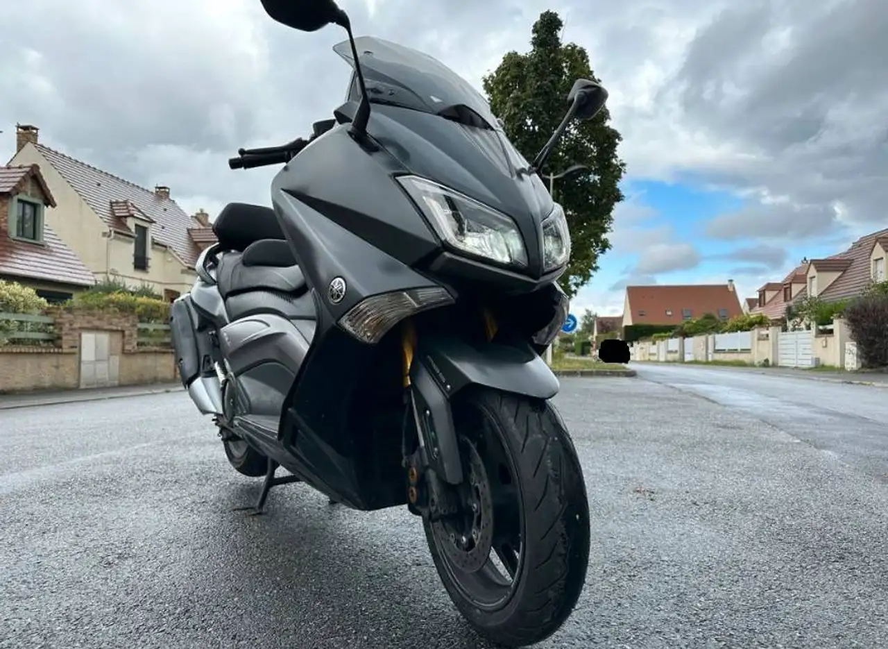 Yamaha Tmax 530