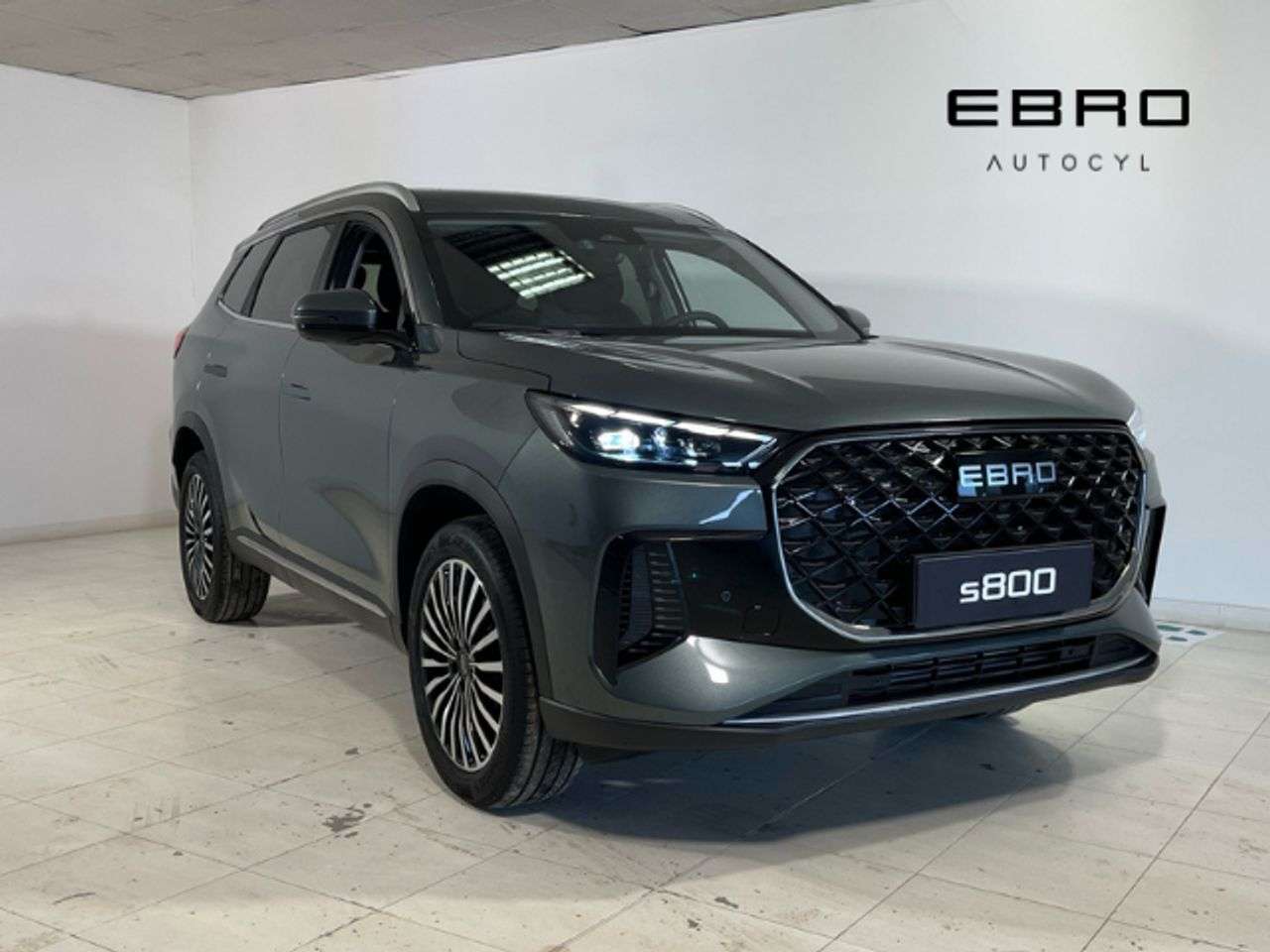 Ebro s800 1.6 TGDI 7DCT Luxury FWD - foto 1