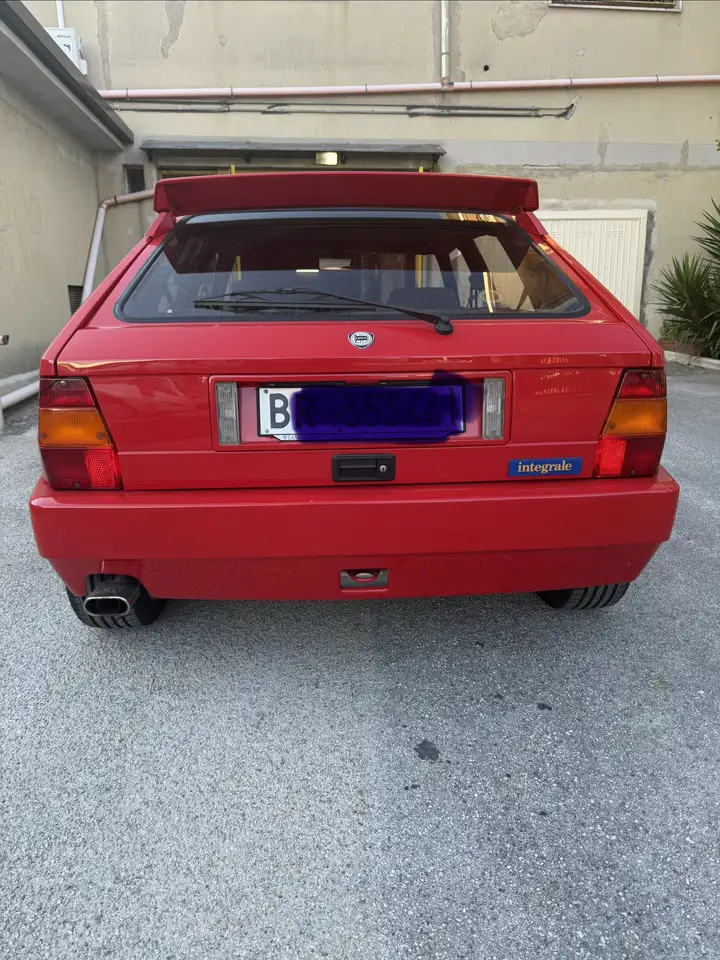 Lancia Delta 2.0 16v HF Integrale Evoluzione, foto 3