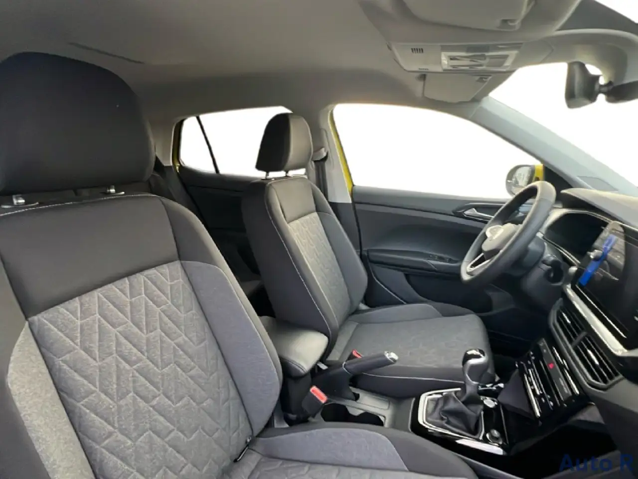 Volkswagen T-Cross 1.0 TSI Edition Plus 9