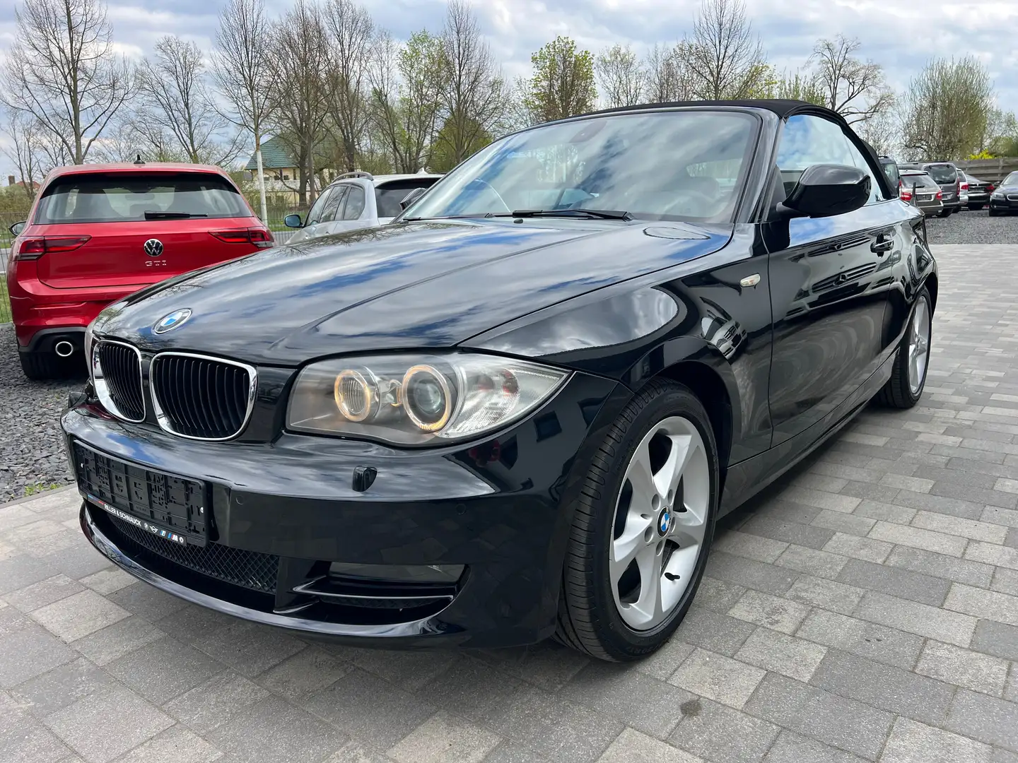 BMW 120 120i Cabrio Automatik Xenon Leder Scheckheft Pdc Schwarz - 1