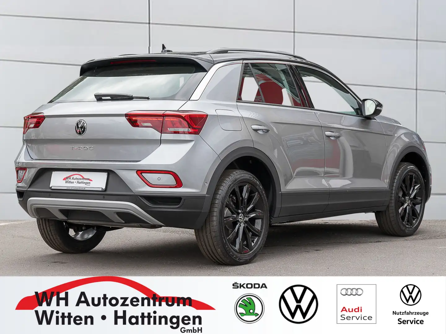 Volkswagen T-Roc 1.5 TSI DSG LIFE NAVI AHK REARVIEW KEYLESS SITZHZG Silber - 2