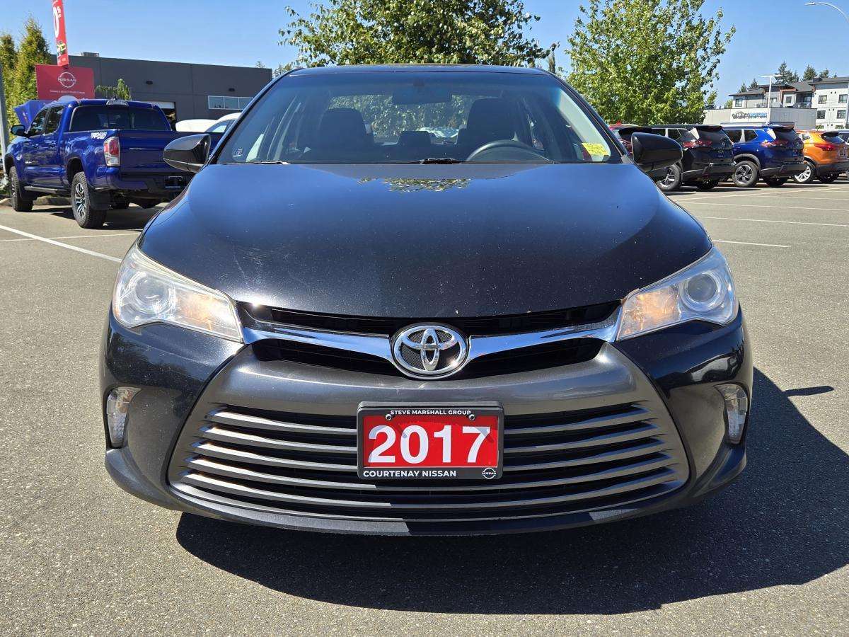 2017 Toyota Camry LE - Automatic - 4 Doors - Excellent Shape - BC Lo — снимка 1