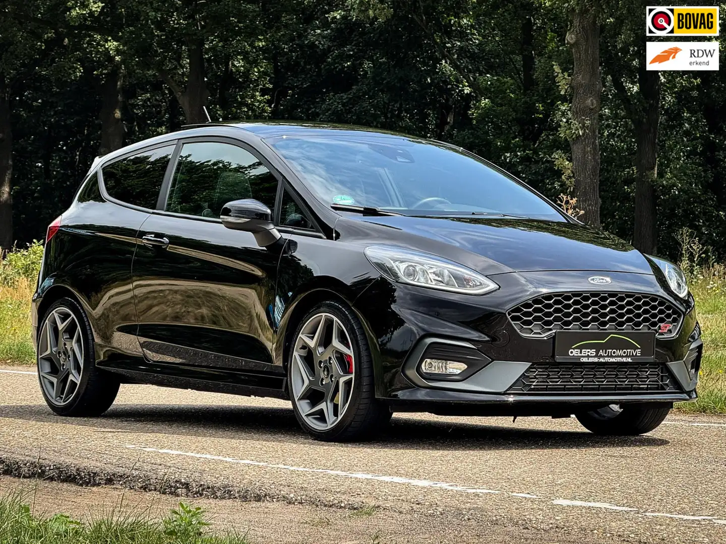 Ford Fiesta 1.5 EcoBoost ST-3 | Panorama | Clima | Cruise | Ca Zwart - 1