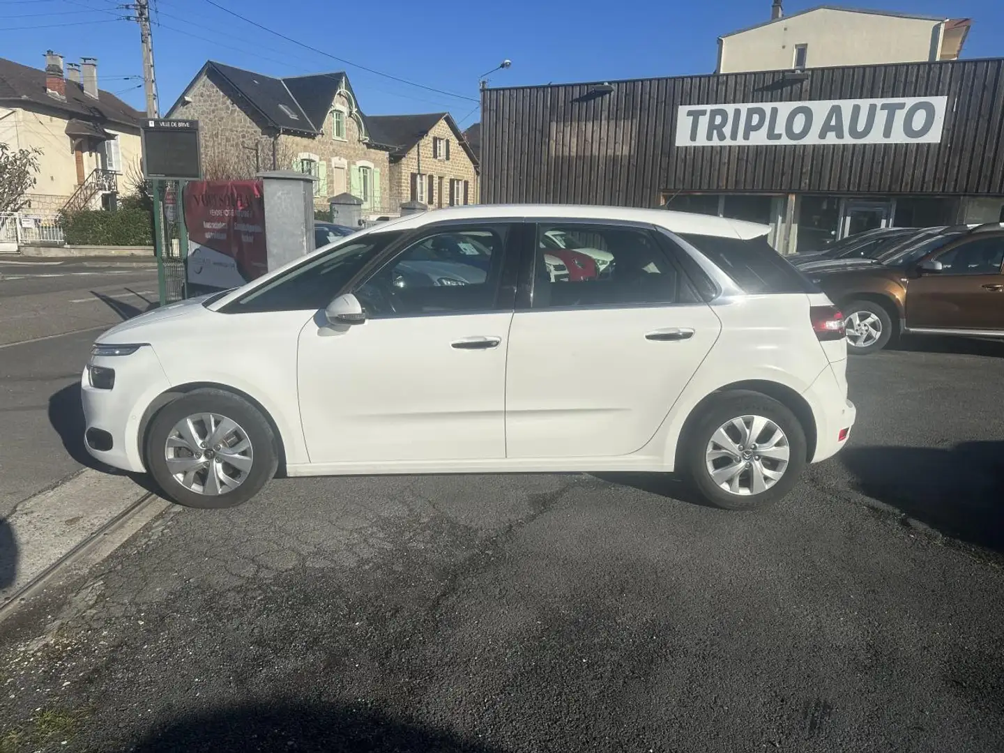 Citroen C4 Picasso 1.6 e-HDi FAP - 115 Intensive Gps + Clim + attelag Blanc - 2