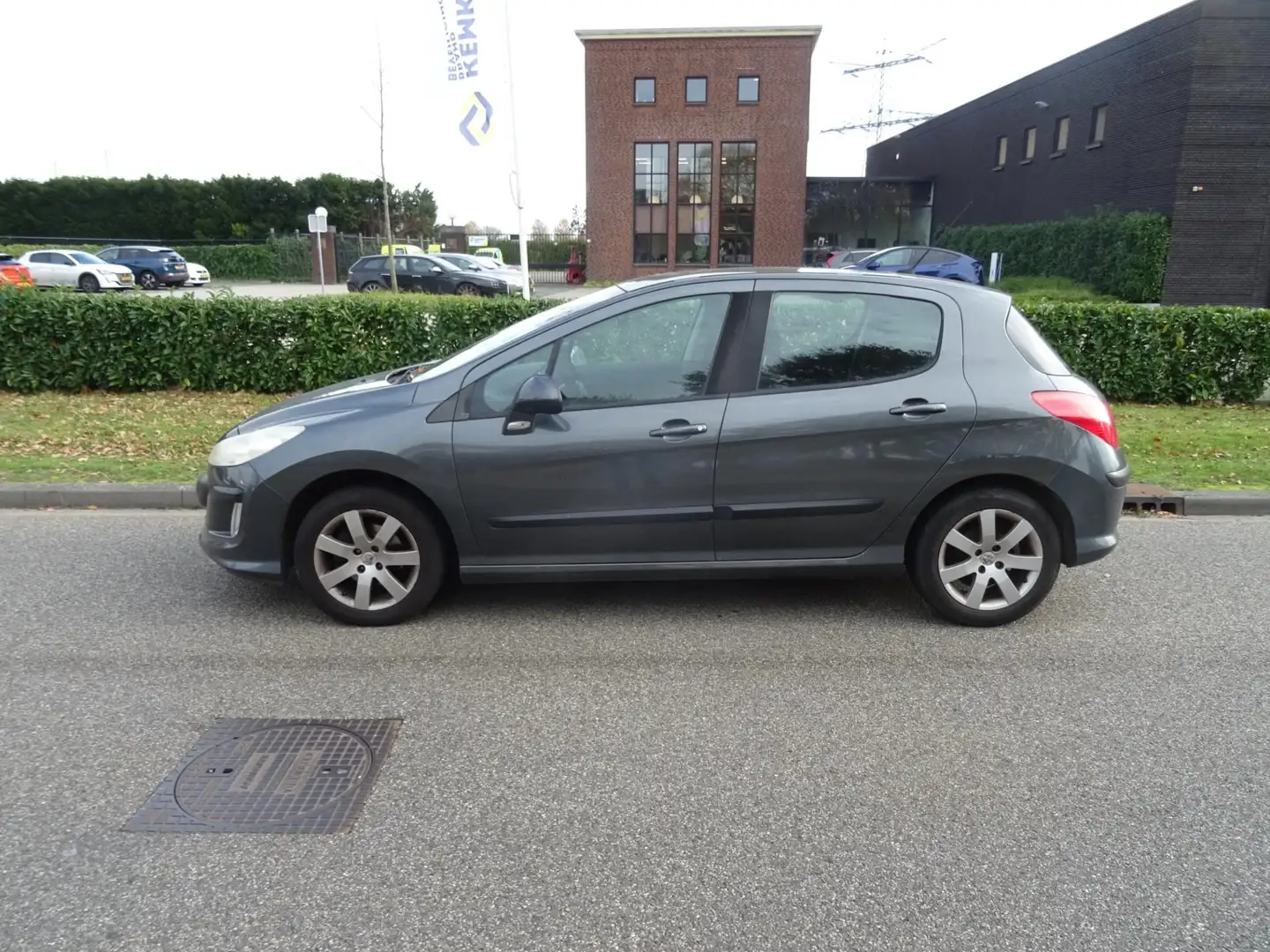 Peugeot 308 1.6 VTi XS Grijs - 2