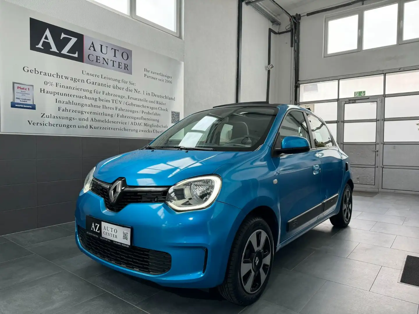 Renault Twingo 1.0 Limited El.Panoramadach/Klima/1.Hand/ - 1