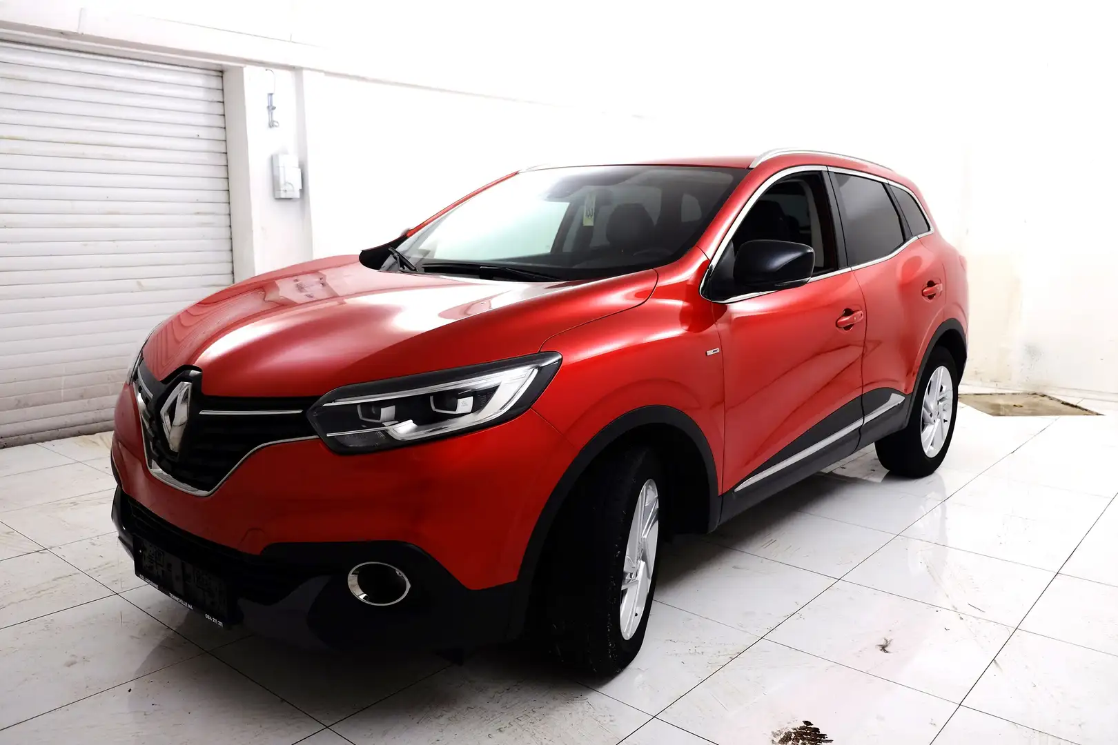 Renault Kadjar 1.2 TCe Bose Edition EDC AUTOMATIQUE Rouge - 2