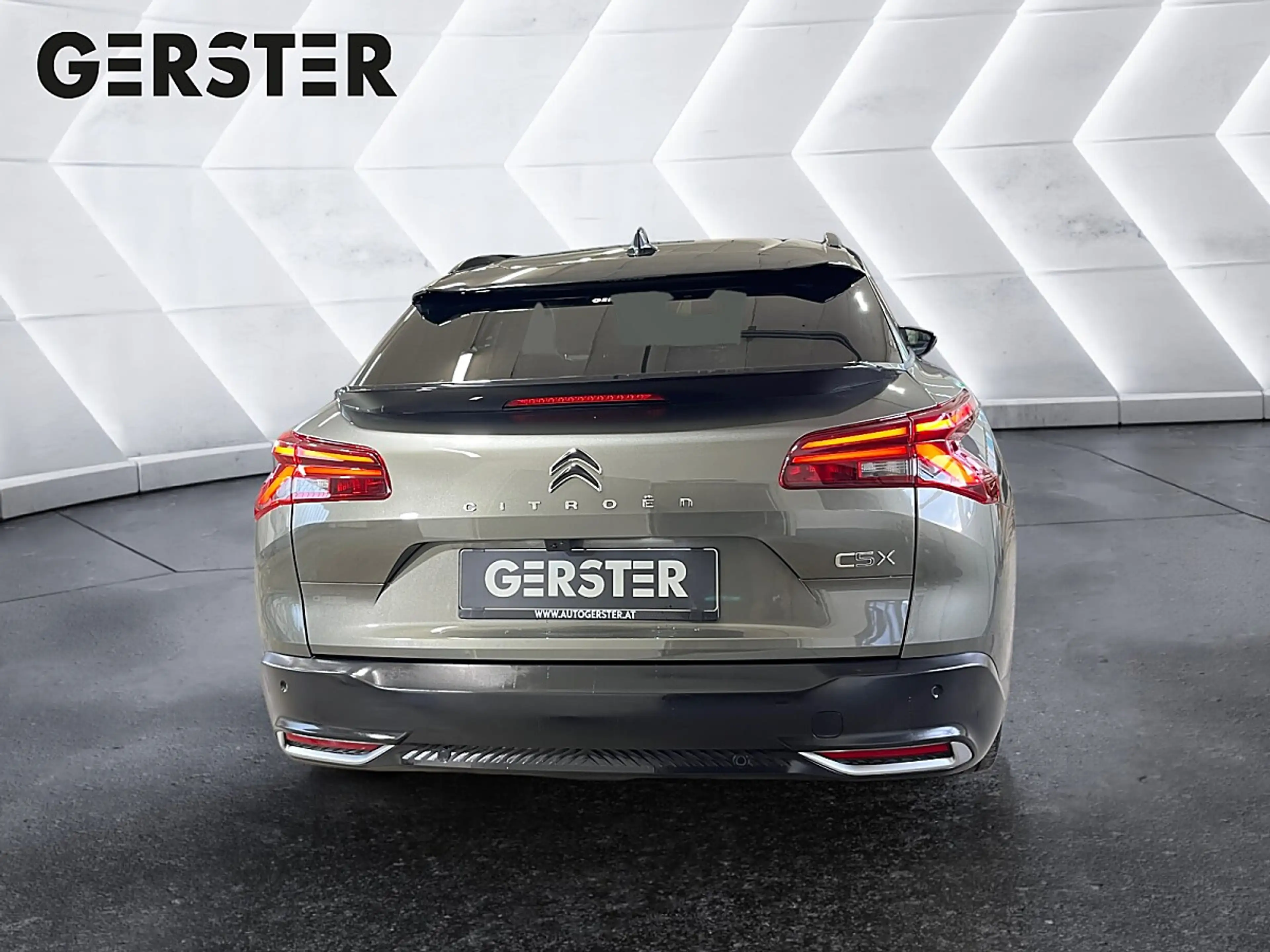 Citroen C5 X PureTech — photo 5
