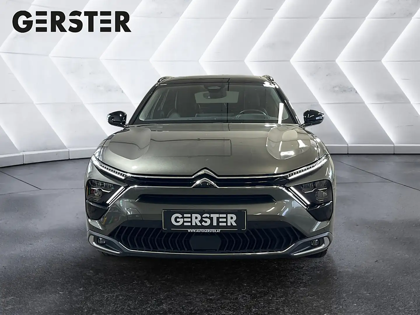 Citroen C5 X PureTech Grau - 2