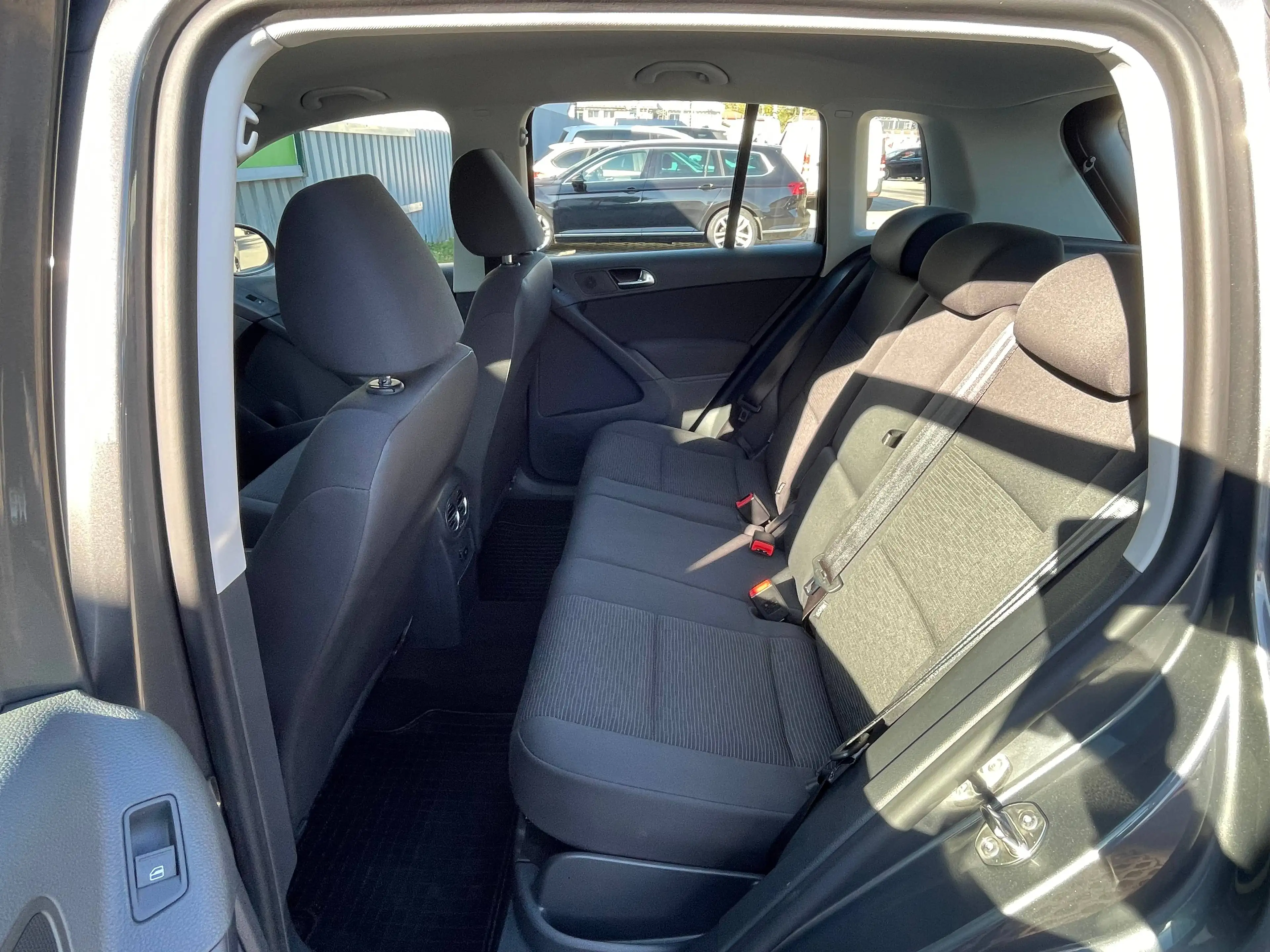 Volkswagen Tiguan Tiguan 2,0 TDI * 1.Besitz * — photo 13