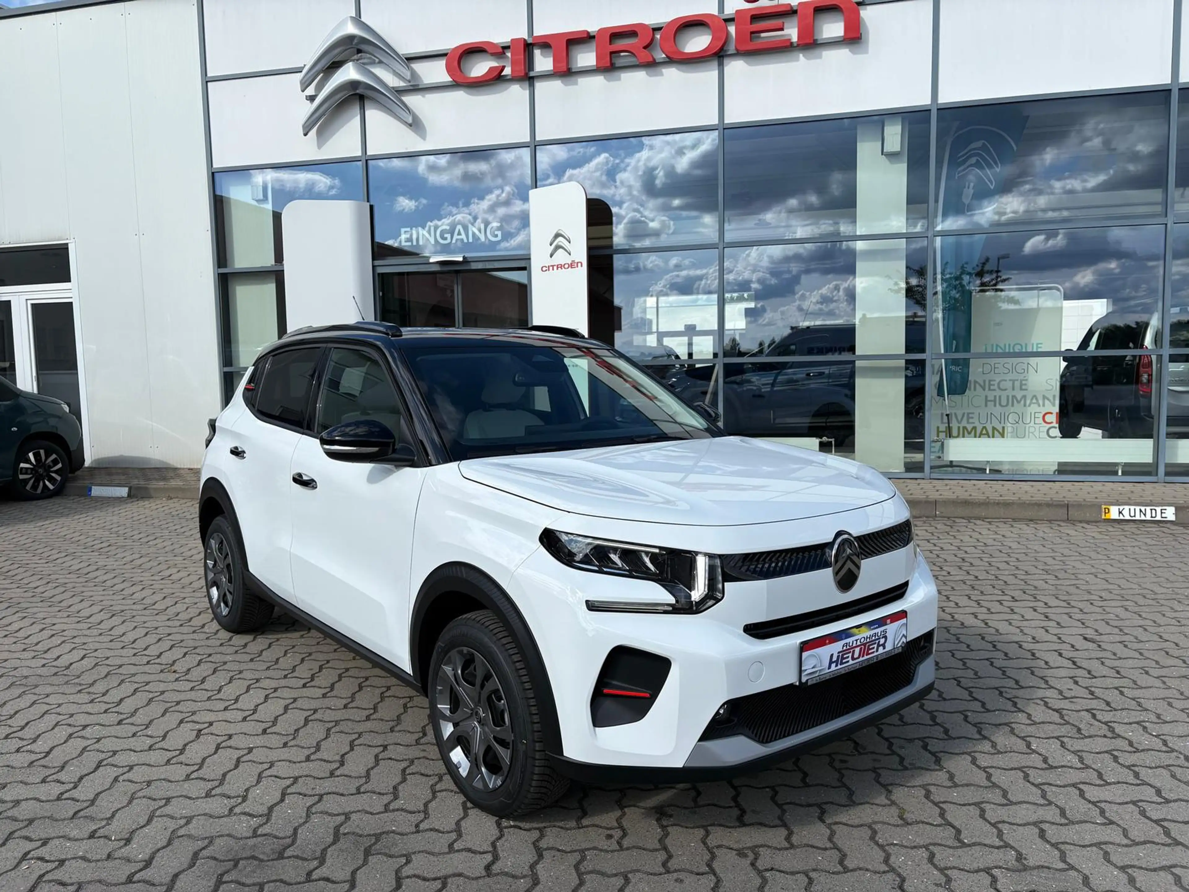 Citroen C3 Hybrid 110 MAX — photo 2