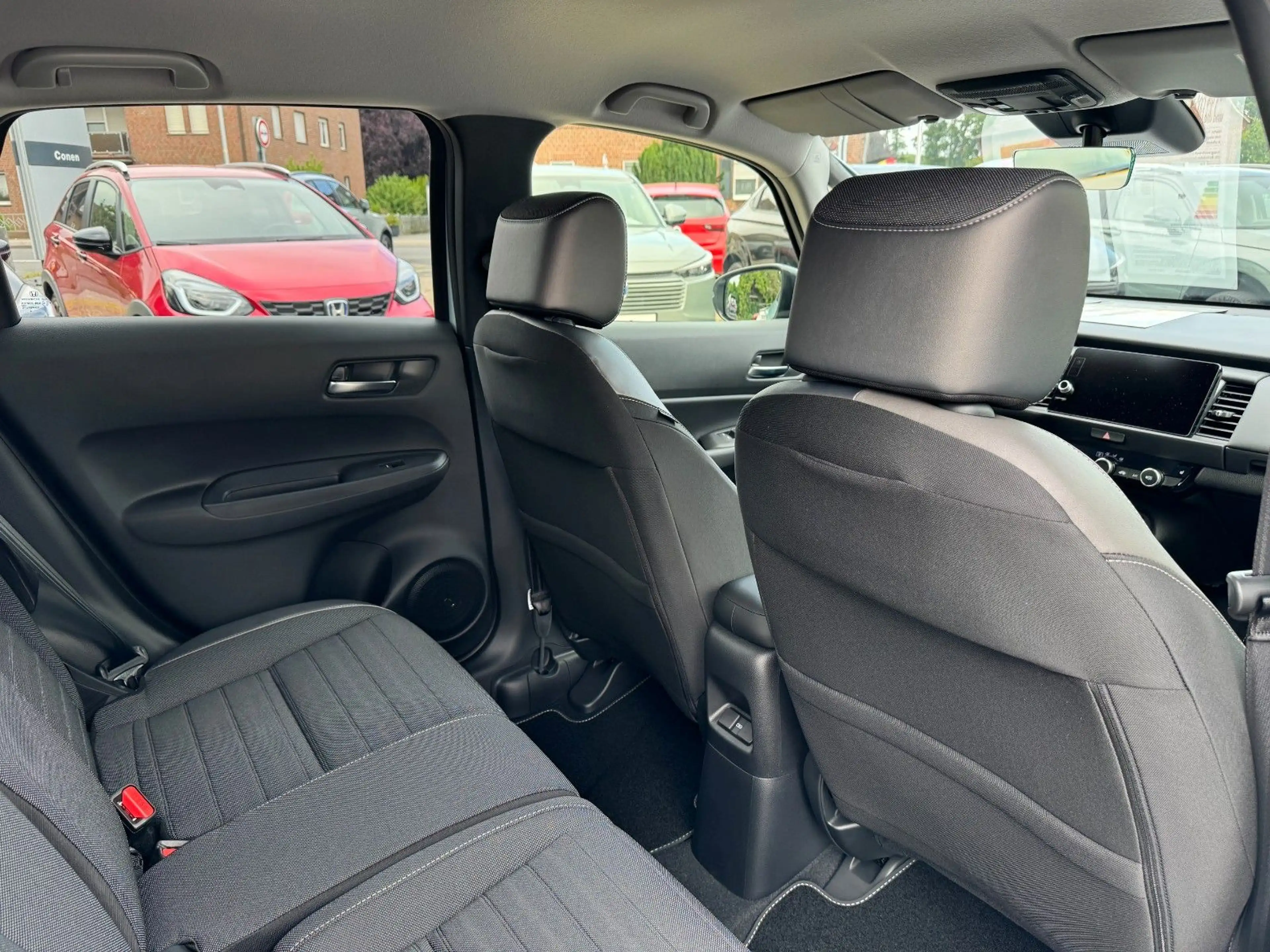 Honda Jazz Crosstar 1.5 i-MMD Hybrid Advance MY26 — photo 12
