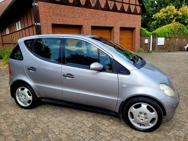Mercedes-Benz A 190 A-Klasse Elegance*Automatik*Sondermodell