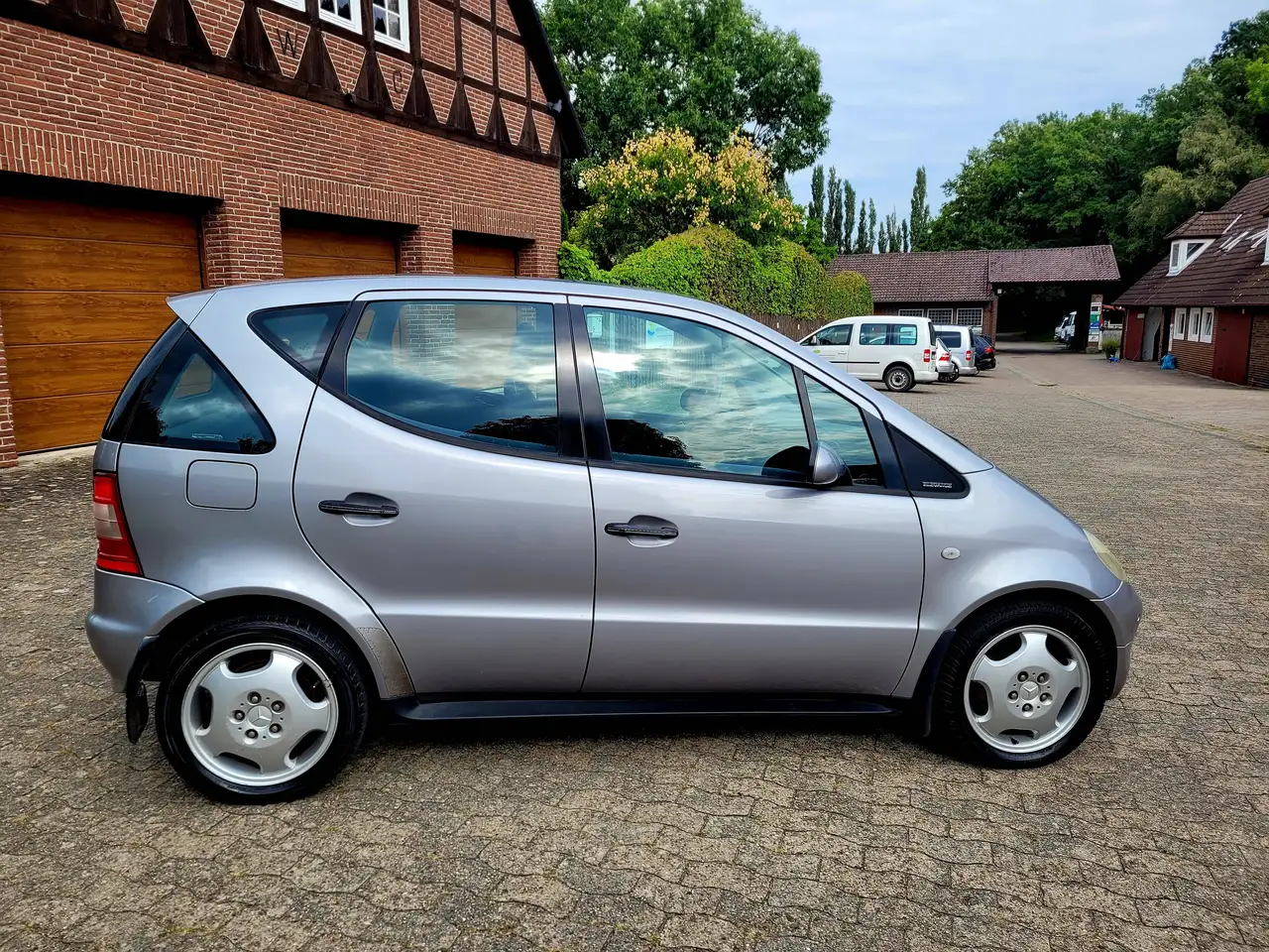Mercedes-Benz A 190 A-Klasse Elegance*Automatik*Sondermodell, foto 2