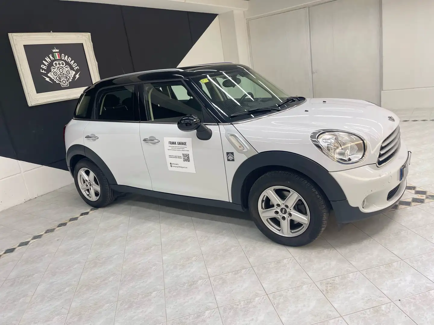 MINI Cooper D Countryman 2.0 Business auto MOTORE NUOVO - 2