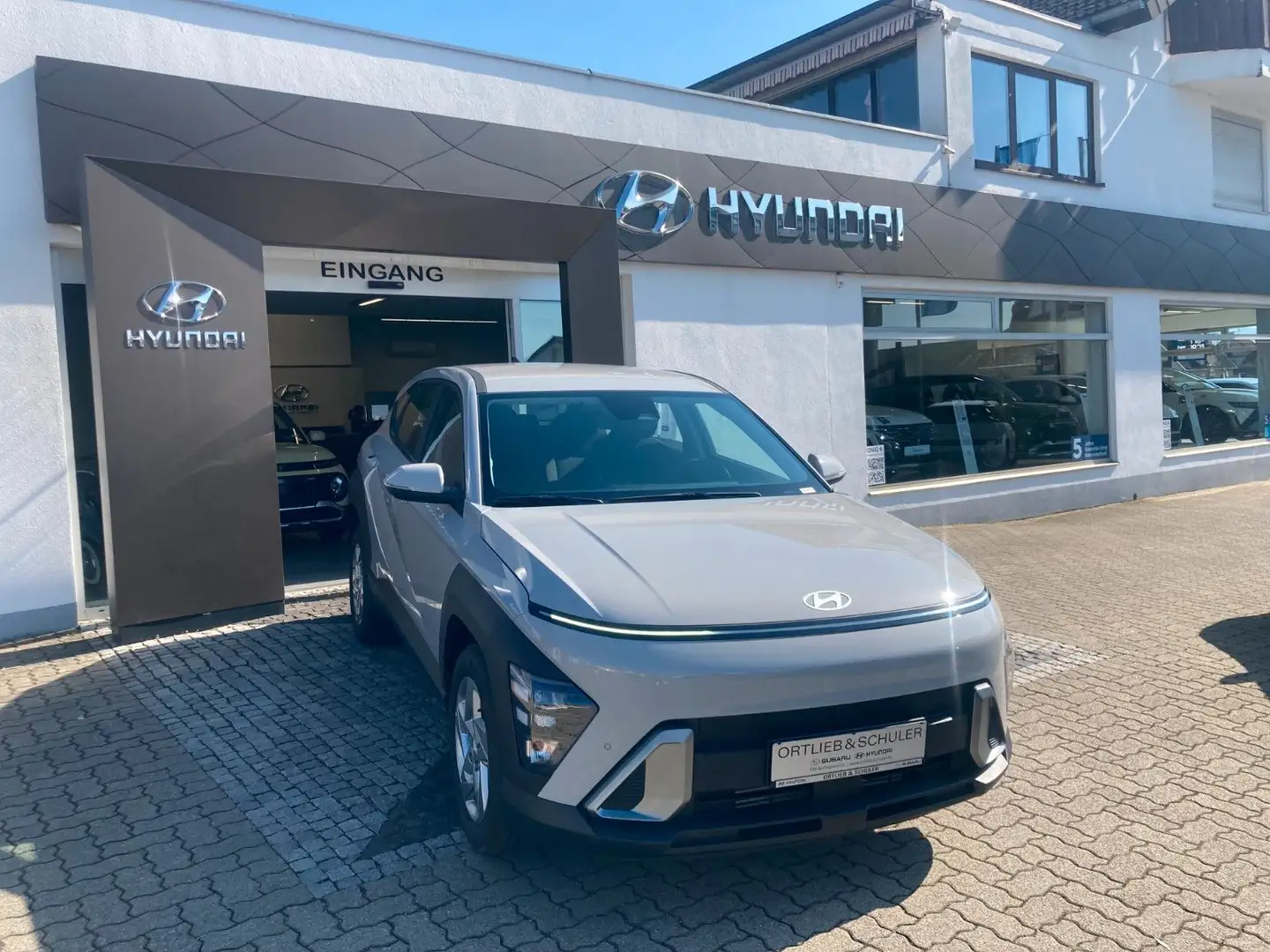 Hyundai KONA 1.6 T-GDI 138PS DCT Select +Funktions-Paket Gris - 1