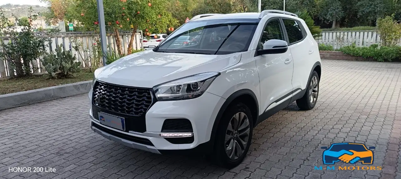 DR Automobiles DR4.0