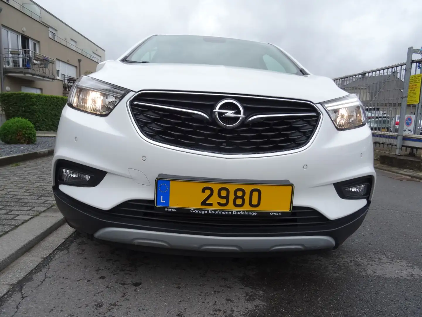 Opel Mokka X 1.4 Turbo Automatik Innovation 140CV Weiß - 2