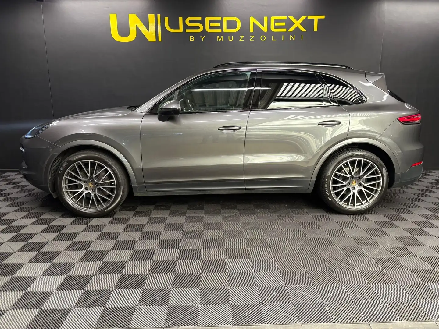 Porsche Cayenne S 3.0 V6 340CH Gris - 2